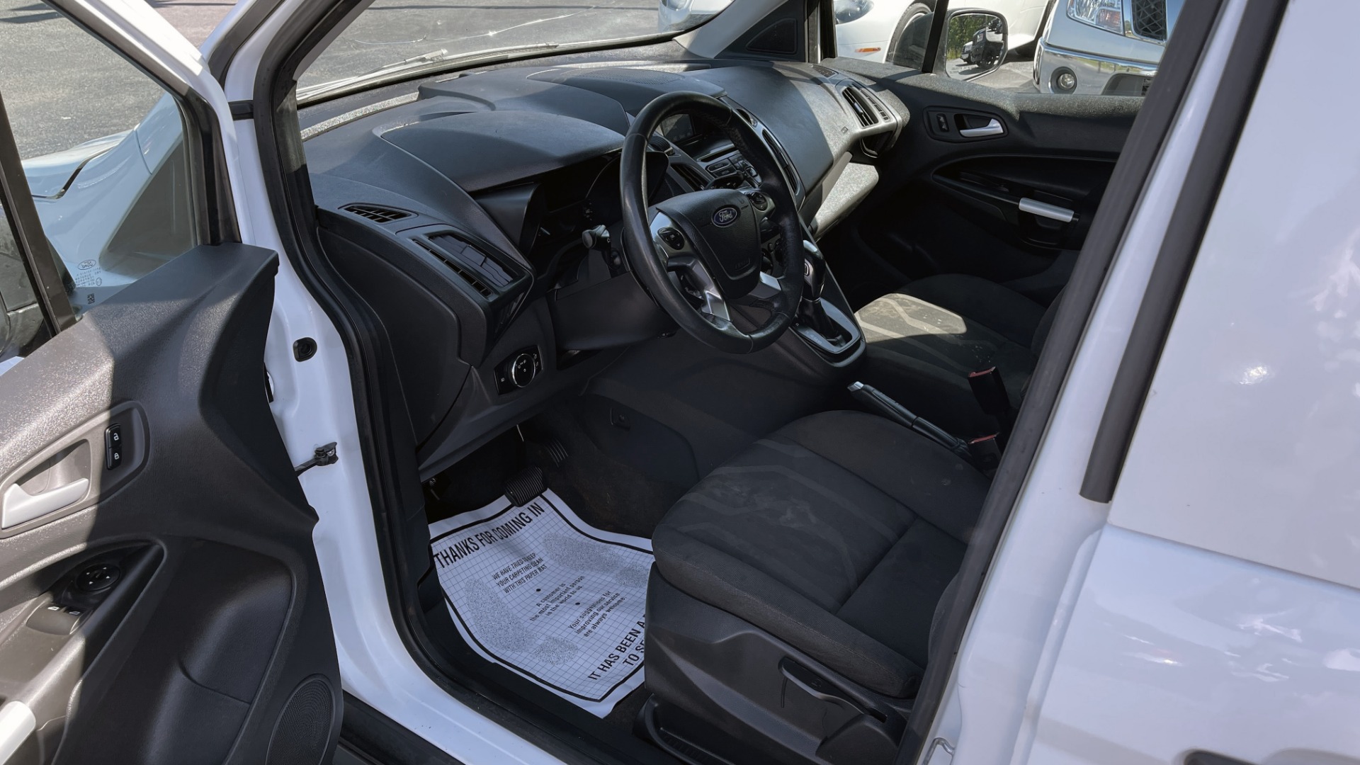 Used 2015 Ford TRANSIT CONNECT XLT CARGO VAN LWB / 2.5L 4-CYL / 6-SPD AUTO / ROOF RACK for sale Sold at Formula Imports in Charlotte NC 28227 21