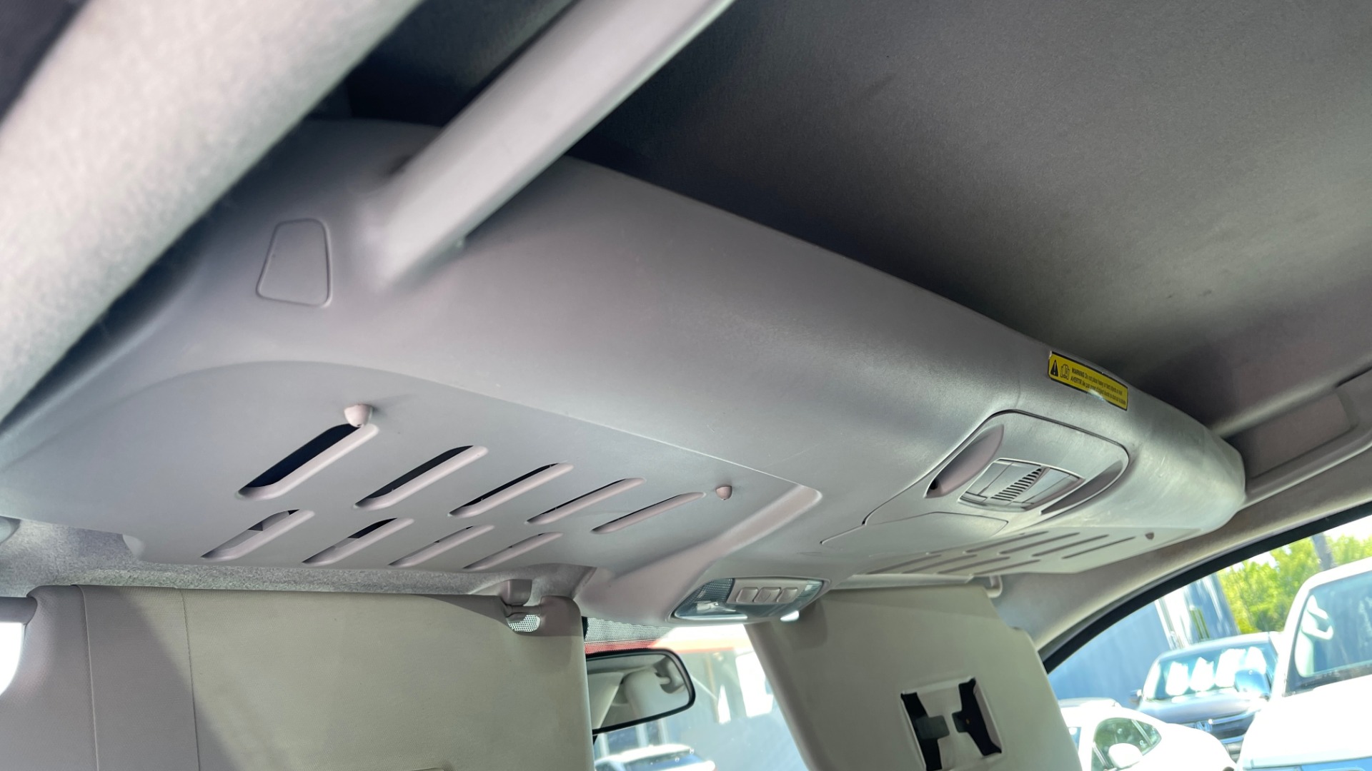 Used 2015 Ford TRANSIT CONNECT XLT CARGO VAN LWB / 2.5L 4-CYL / 6-SPD AUTO / ROOF RACK for sale Sold at Formula Imports in Charlotte NC 28227 42