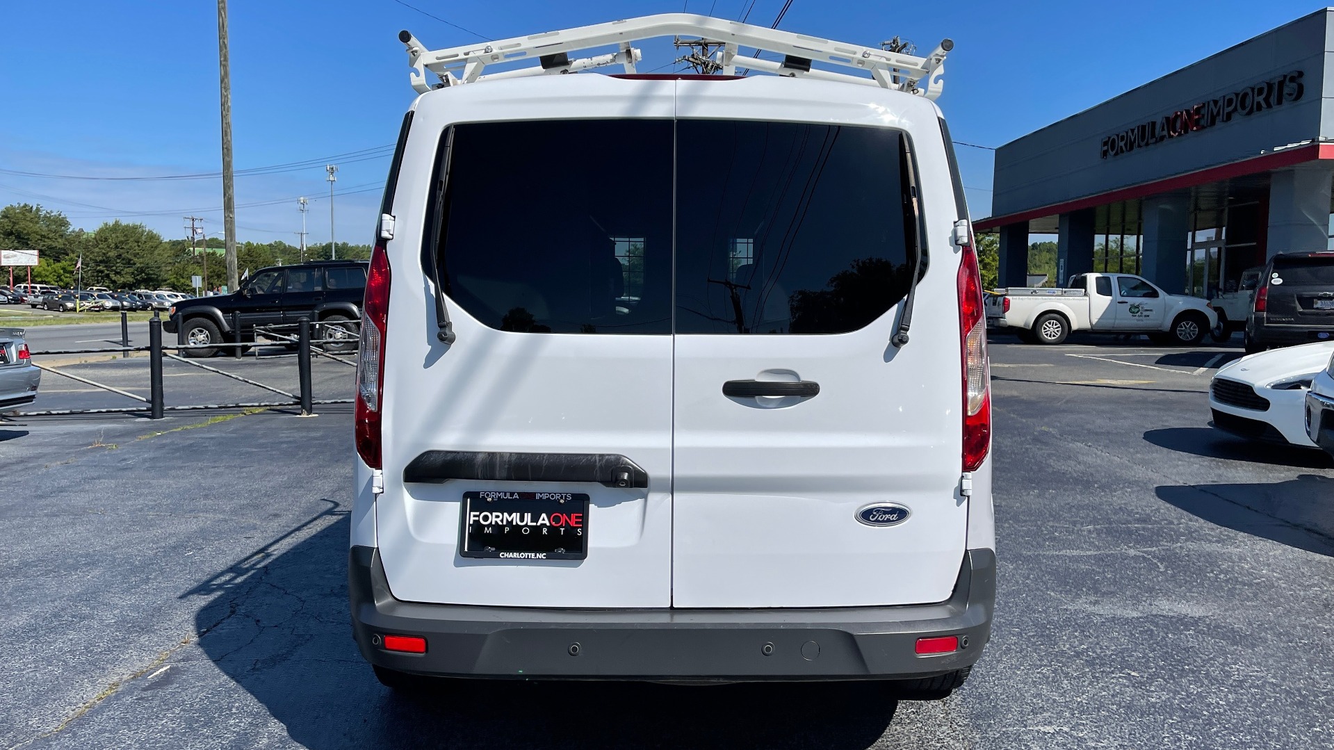 Used 2015 Ford TRANSIT CONNECT XLT CARGO VAN LWB / 2.5L 4-CYL / 6-SPD AUTO / ROOF RACK for sale Sold at Formula Imports in Charlotte NC 28227 8