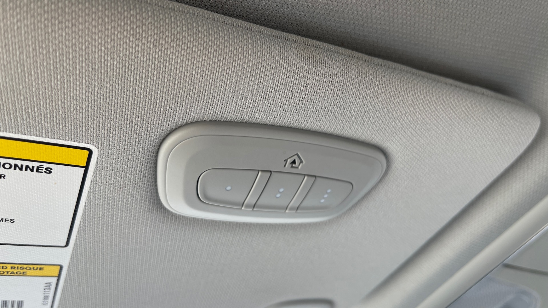 Used 2019 Jeep CHEROKEE LIMITED 4X4 / KEYLESS-GO / BLIND SPOT AND CROSS PATH / REMOTE START / REARV for sale Sold at Formula Imports in Charlotte NC 28227 46