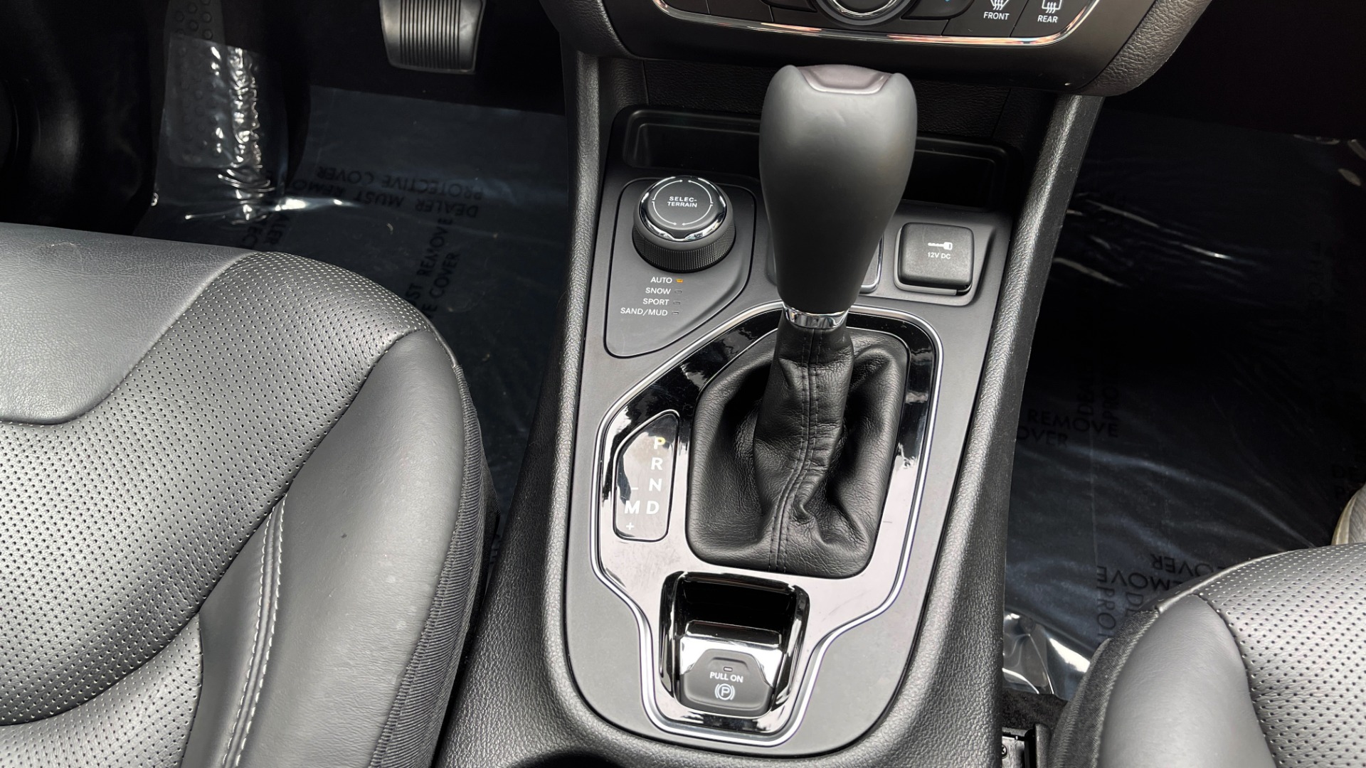 Used 2019 Jeep CHEROKEE LIMITED 4X4 / KEYLESS-GO / BLIND SPOT AND CROSS PATH / REMOTE START / REARV for sale Sold at Formula Imports in Charlotte NC 28227 57