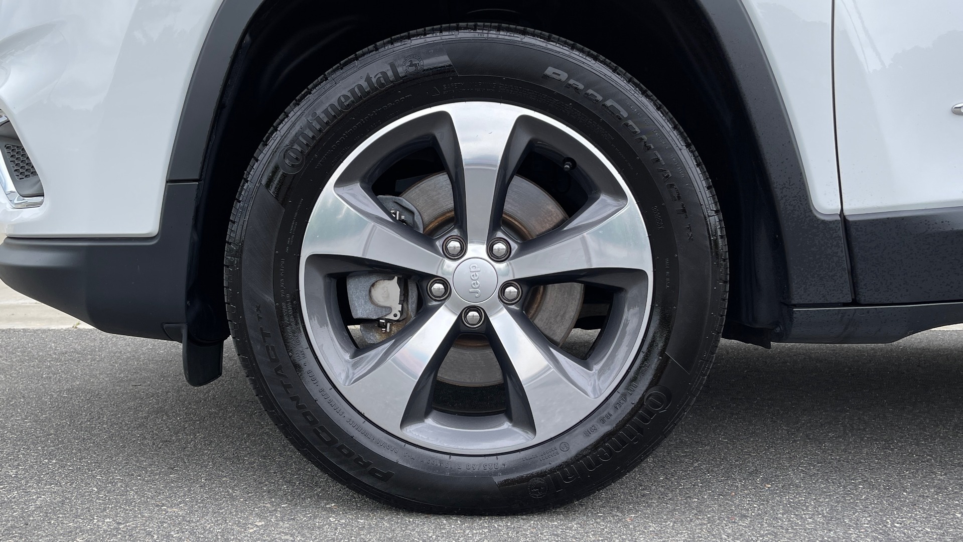 Used 2019 Jeep CHEROKEE LIMITED 4X4 / KEYLESS-GO / BLIND SPOT AND CROSS PATH / REMOTE START / REARV for sale Sold at Formula Imports in Charlotte NC 28227 78
