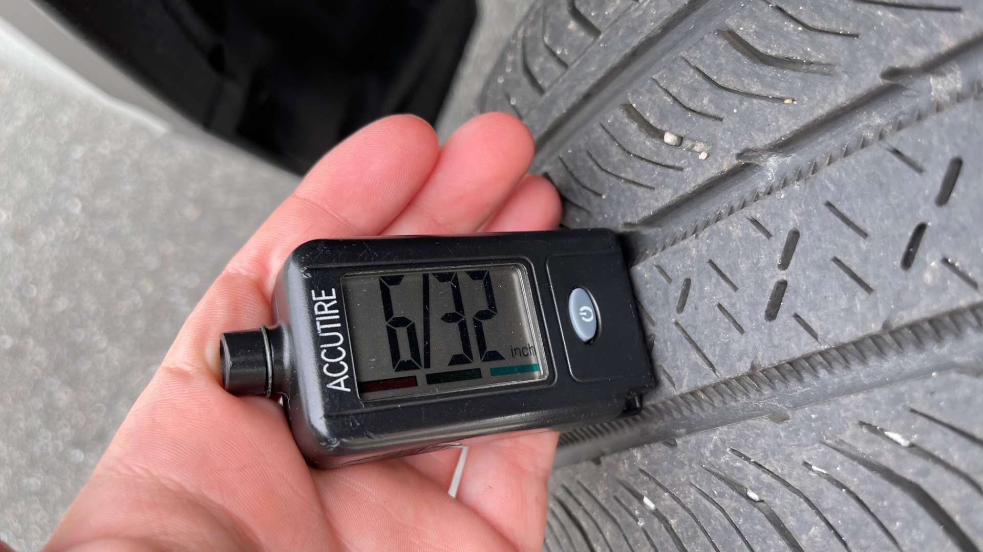 Used 2019 Jeep CHEROKEE LIMITED 4X4 / KEYLESS-GO / BLIND SPOT AND CROSS PATH / REMOTE START / REARV for sale Sold at Formula Imports in Charlotte NC 28227 82
