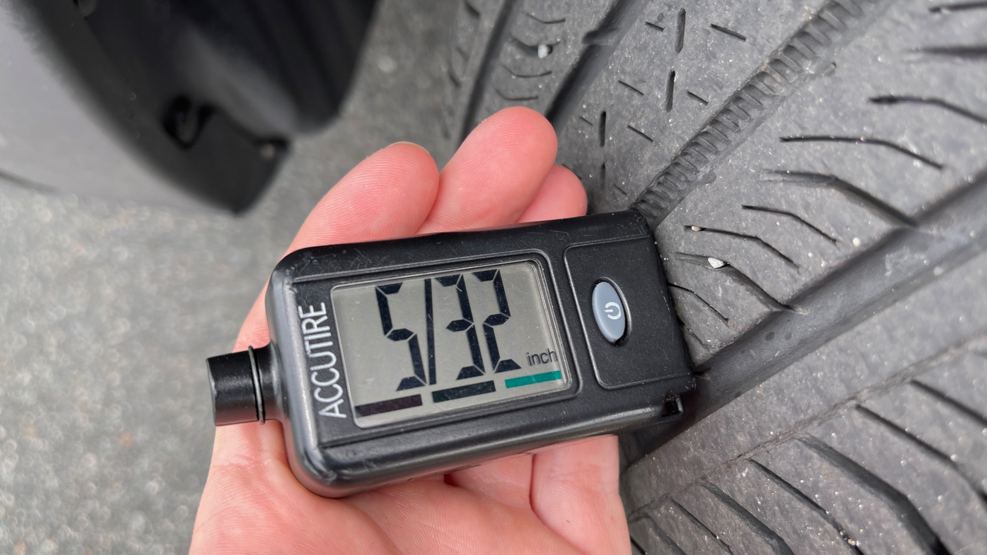 Used 2019 Jeep CHEROKEE LIMITED 4X4 / KEYLESS-GO / BLIND SPOT AND CROSS PATH / REMOTE START / REARV for sale Sold at Formula Imports in Charlotte NC 28227 85