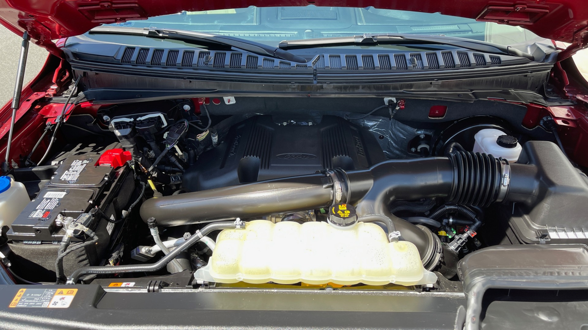 Used 2019 Ford EXPEDITION PLATINUM / 3.5L ECOBOOST / NAV / WIFI / SUNROOF / 3-ROW / REARVIEW for sale Sold at Formula Imports in Charlotte NC 28227 24