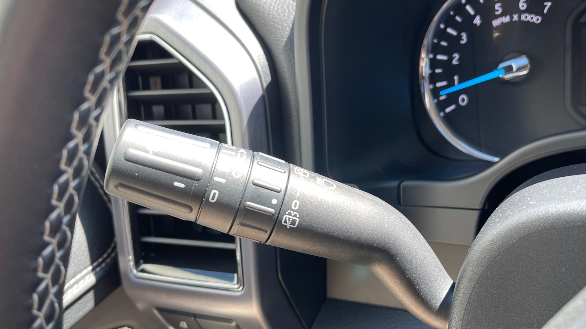 Used 2019 Ford EXPEDITION PLATINUM / 3.5L ECOBOOST / NAV / WIFI / SUNROOF / 3-ROW / REARVIEW for sale Sold at Formula Imports in Charlotte NC 28227 47
