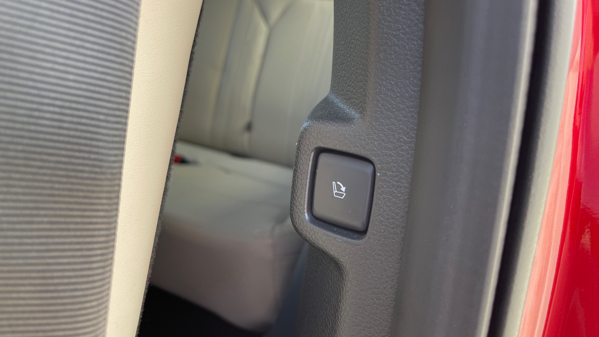 Used 2019 Ford EXPEDITION PLATINUM / 3.5L ECOBOOST / NAV / WIFI / SUNROOF / 3-ROW / REARVIEW for sale Sold at Formula Imports in Charlotte NC 28227 75