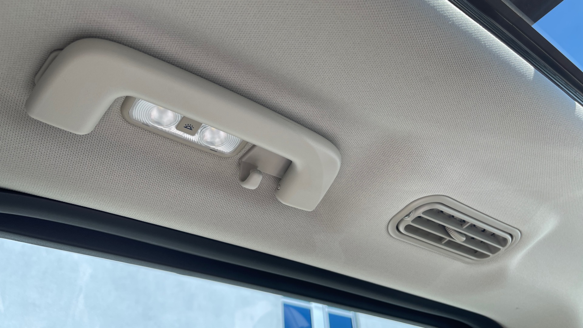 Used 2019 Ford EXPEDITION PLATINUM / 3.5L ECOBOOST / NAV / WIFI / SUNROOF / 3-ROW / REARVIEW for sale Sold at Formula Imports in Charlotte NC 28227 79