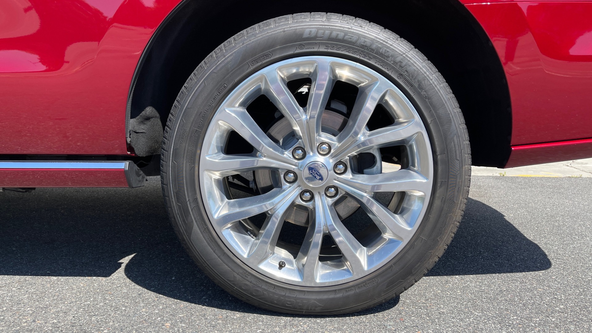Used 2019 Ford EXPEDITION PLATINUM / 3.5L ECOBOOST / NAV / WIFI / SUNROOF / 3-ROW / REARVIEW for sale Sold at Formula Imports in Charlotte NC 28227 99