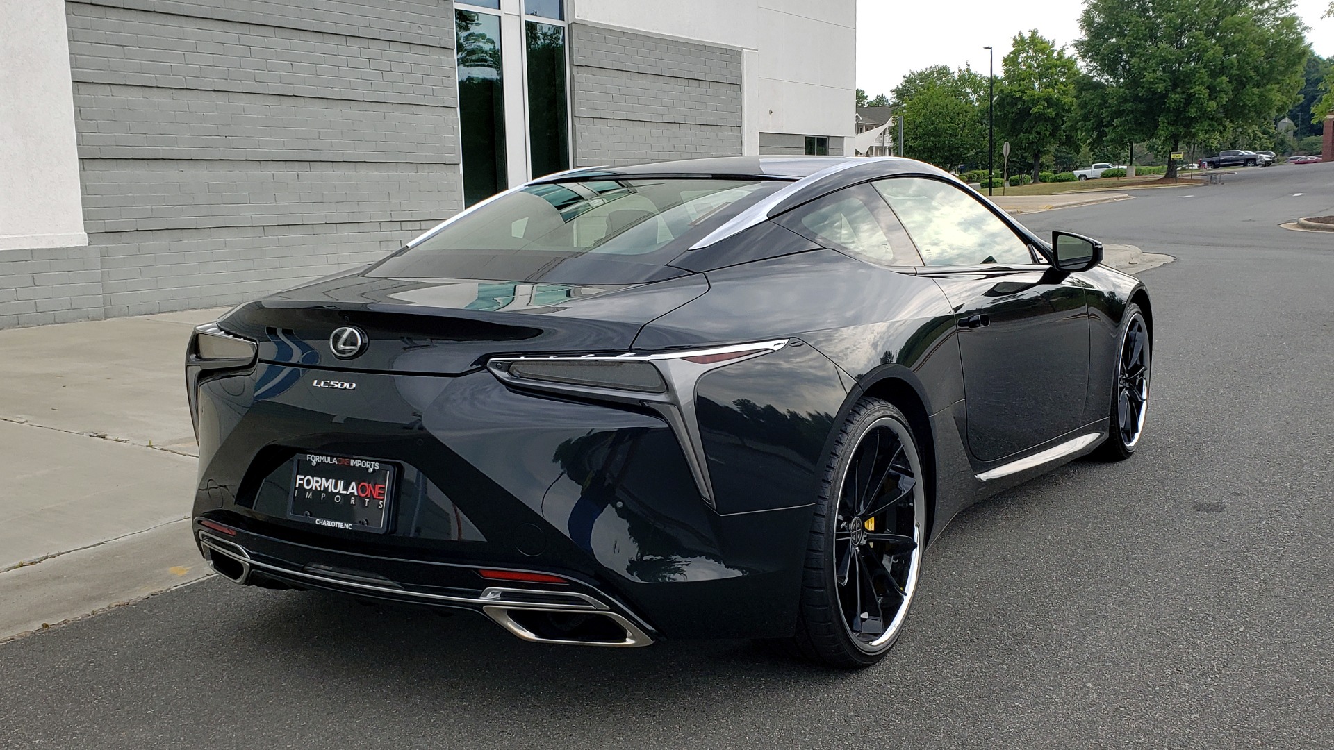 Used 2018 Lexus LC 500 COUPE / 5.0L V8 (471HP) / 10-SPD AUTO / HUD / SUNROOF / REARVIEW for sale Sold at Formula Imports in Charlotte NC 28227 2