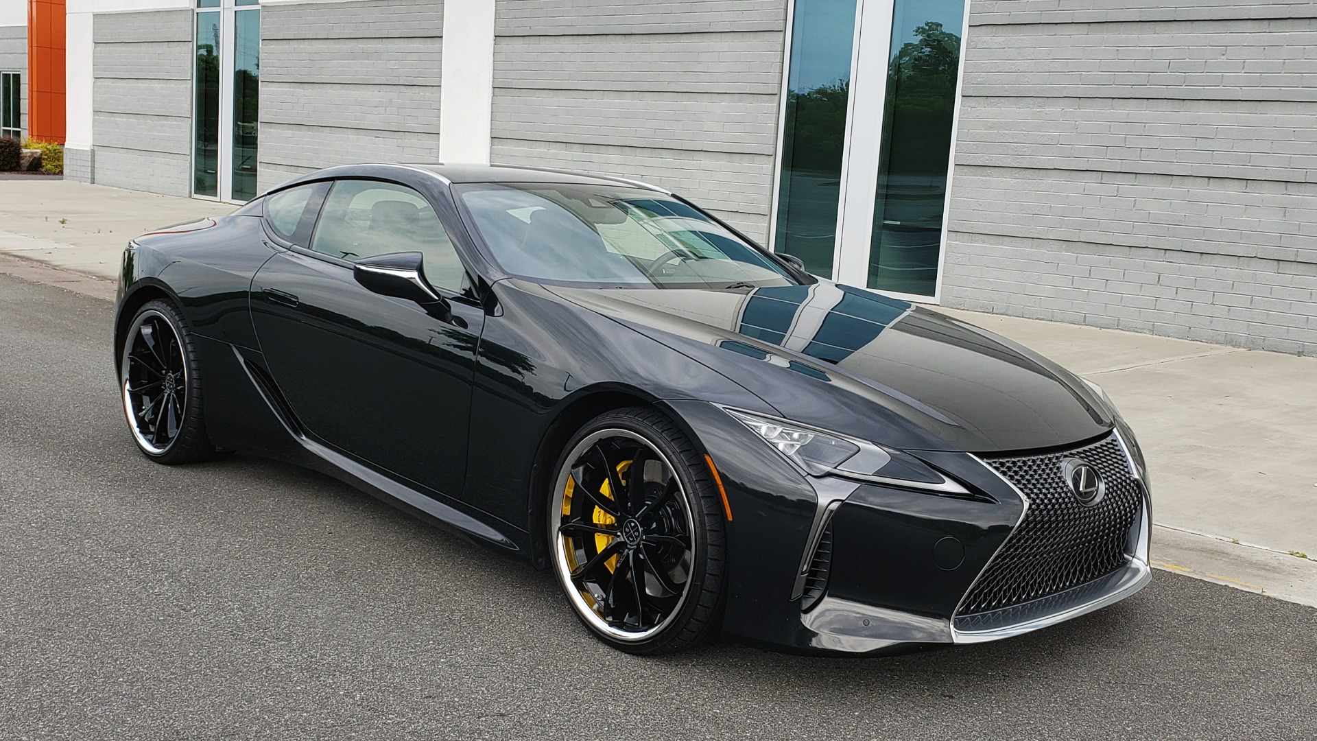 Used 2018 Lexus LC 500 COUPE / 5.0L V8 (471HP) / 10-SPD AUTO / HUD / SUNROOF / REARVIEW for sale Sold at Formula Imports in Charlotte NC 28227 9