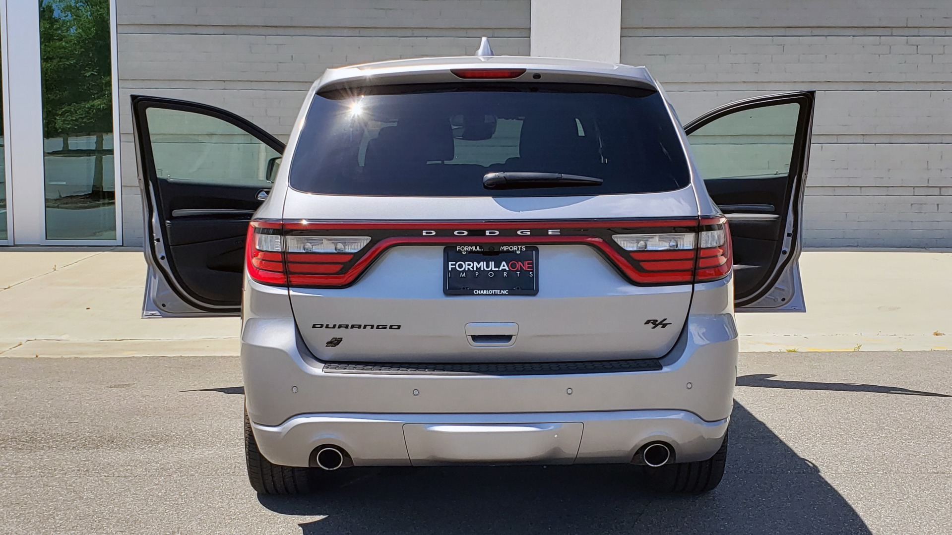 Used 2019 Dodge DURANGO R/T BLACKTOP AWD / TECH / ADAPT CRUS / TOW GROUP / SUNROOF / REARVIEW for sale Sold at Formula Imports in Charlotte NC 28227 31