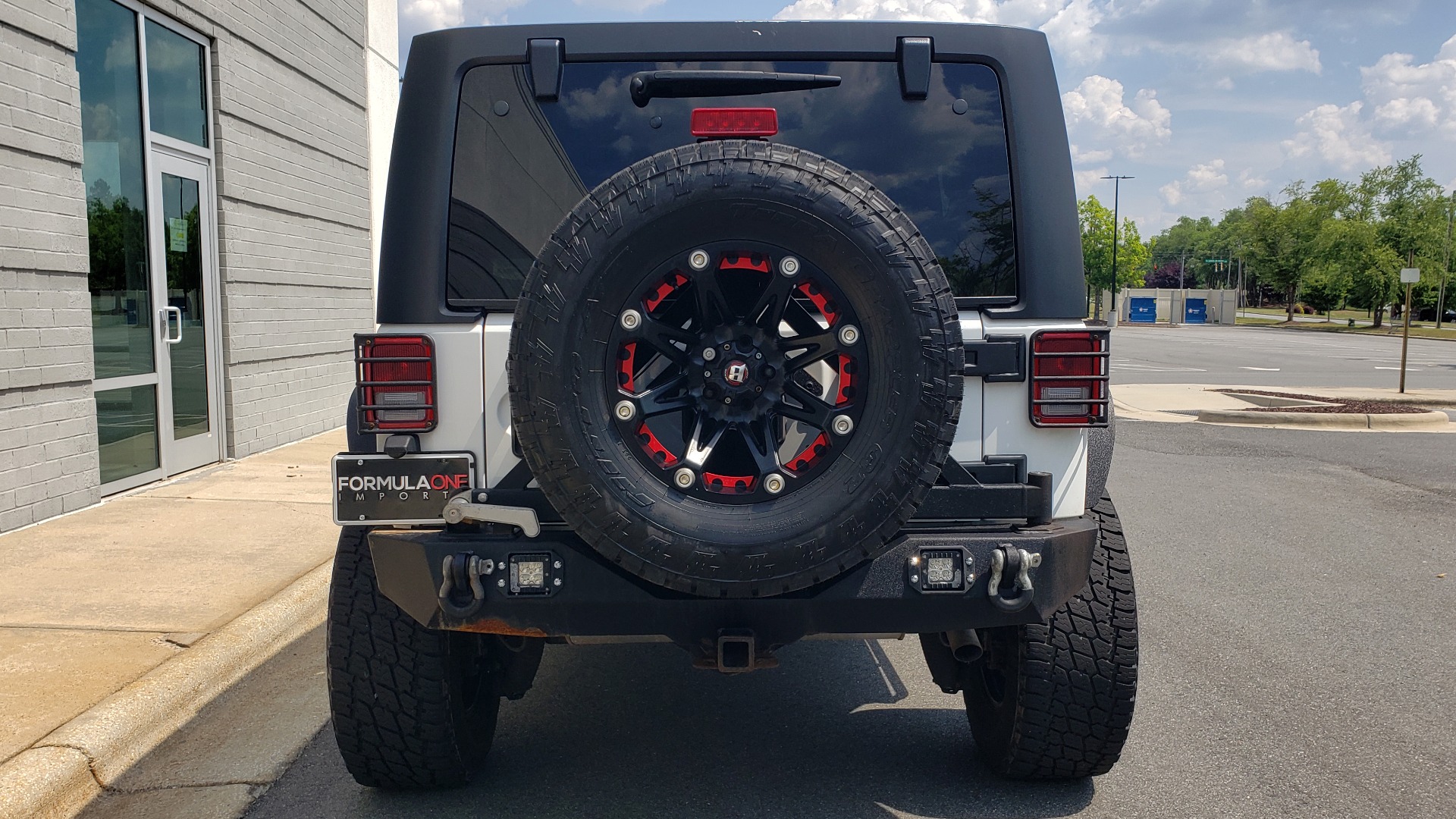 Used 2017 Jeep WRANGLER UNLIMITED RUBICON HARD ROCK 4X4 / 3.6L V6 / 5-SPD AUTO / NAV / REMOTE START for sale Sold at Formula Imports in Charlotte NC 28227 32