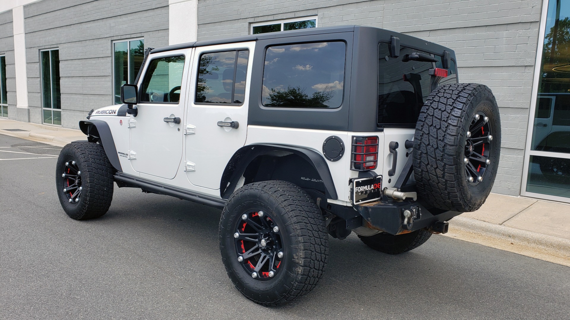 Used 2017 Jeep WRANGLER UNLIMITED RUBICON HARD ROCK 4X4 / 3.6L V6 / 5-SPD AUTO / NAV / REMOTE START for sale Sold at Formula Imports in Charlotte NC 28227 5