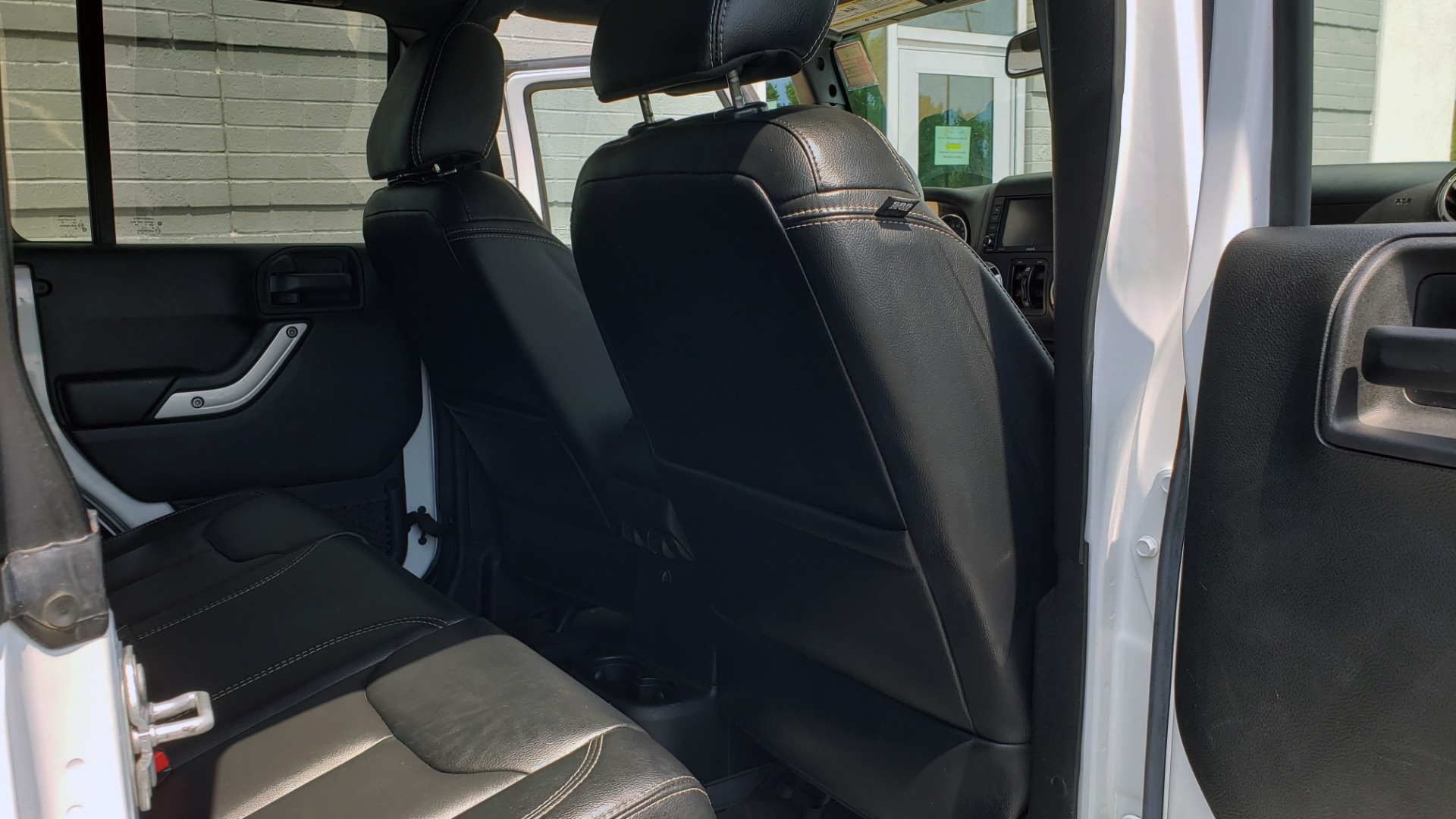 Used 2017 Jeep WRANGLER UNLIMITED RUBICON HARD ROCK 4X4 / 3.6L V6 / 5-SPD AUTO / NAV / REMOTE START for sale Sold at Formula Imports in Charlotte NC 28227 68