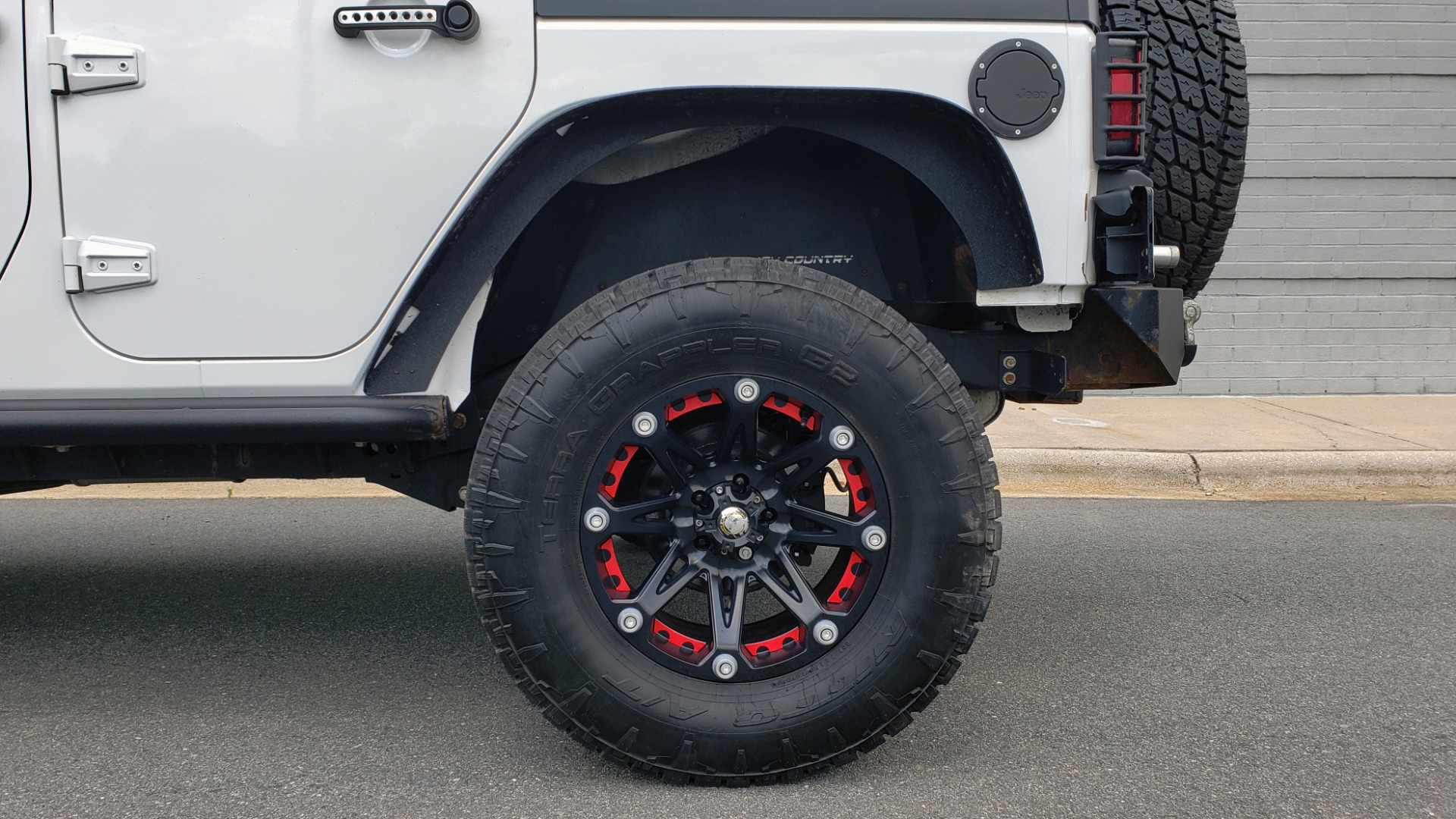 Used 2017 Jeep WRANGLER UNLIMITED RUBICON HARD ROCK 4X4 / 3.6L V6 / 5-SPD AUTO / NAV / REMOTE START for sale Sold at Formula Imports in Charlotte NC 28227 72
