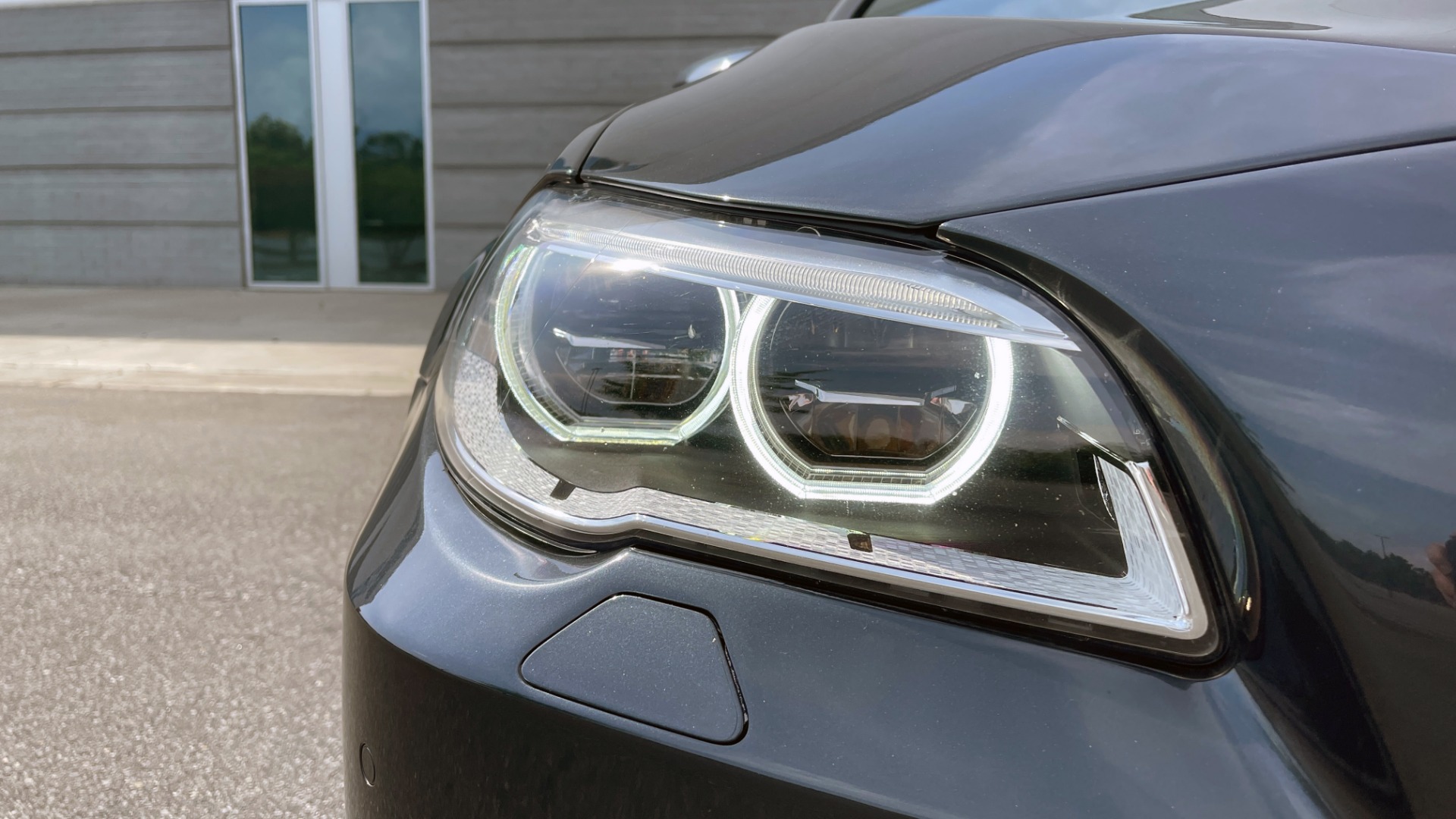 Used 2015 BMW M5 SEDAN / EXEC PKG / HUD / NAV / B&O SND / SUNROOF / REARVIEW for sale Sold at Formula Imports in Charlotte NC 28227 15