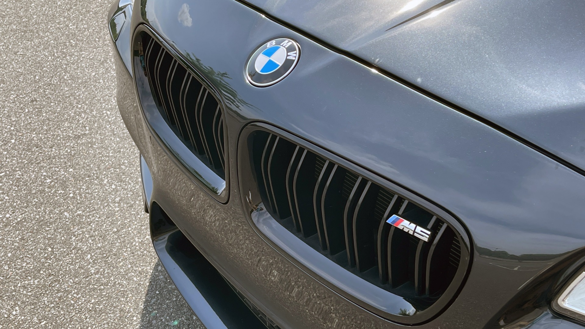 Used 2015 BMW M5 for sale Sold at Formula Imports in Charlotte NC 28227 18