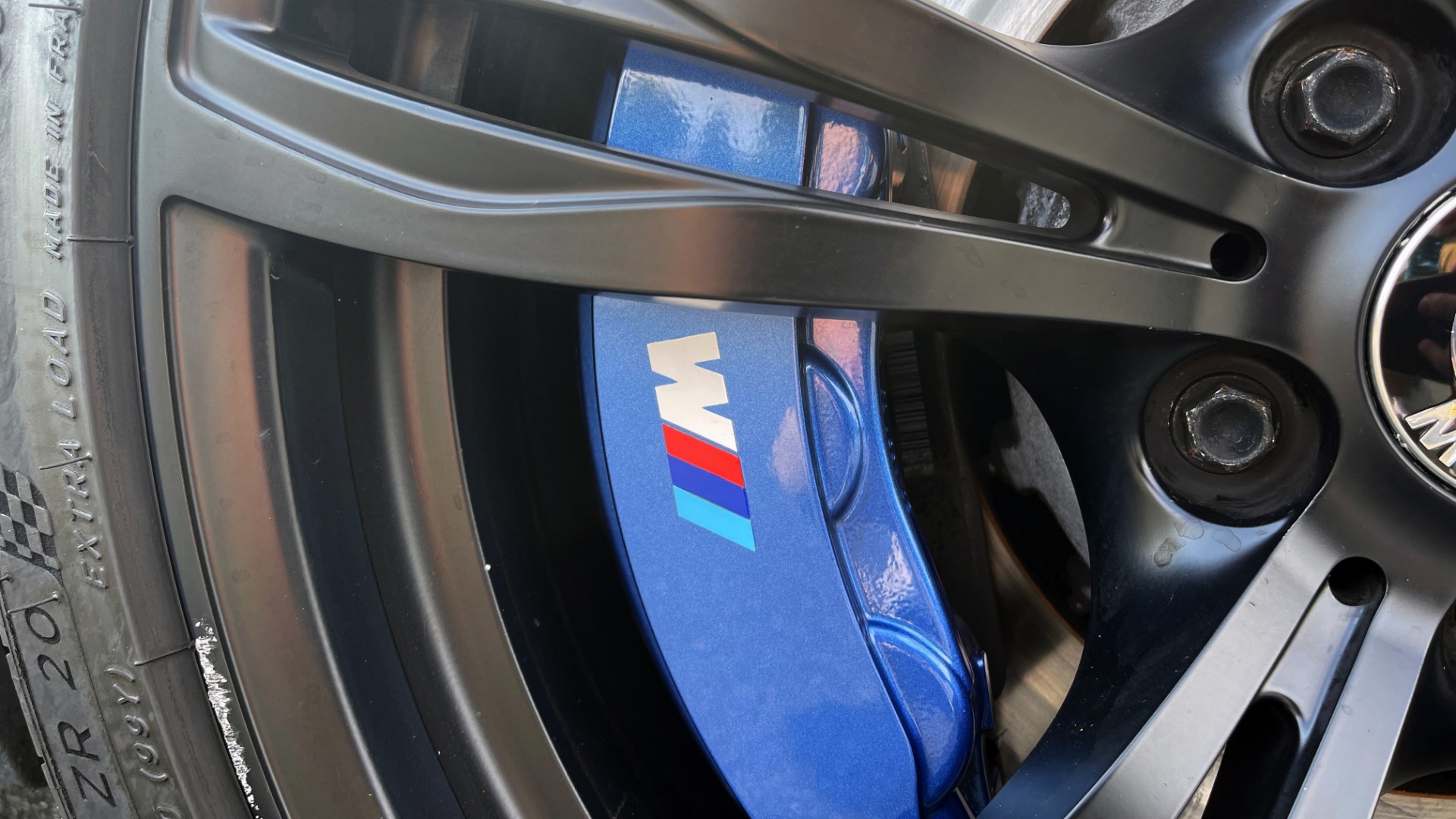 Used 2015 BMW M5 for sale Sold at Formula Imports in Charlotte NC 28227 35