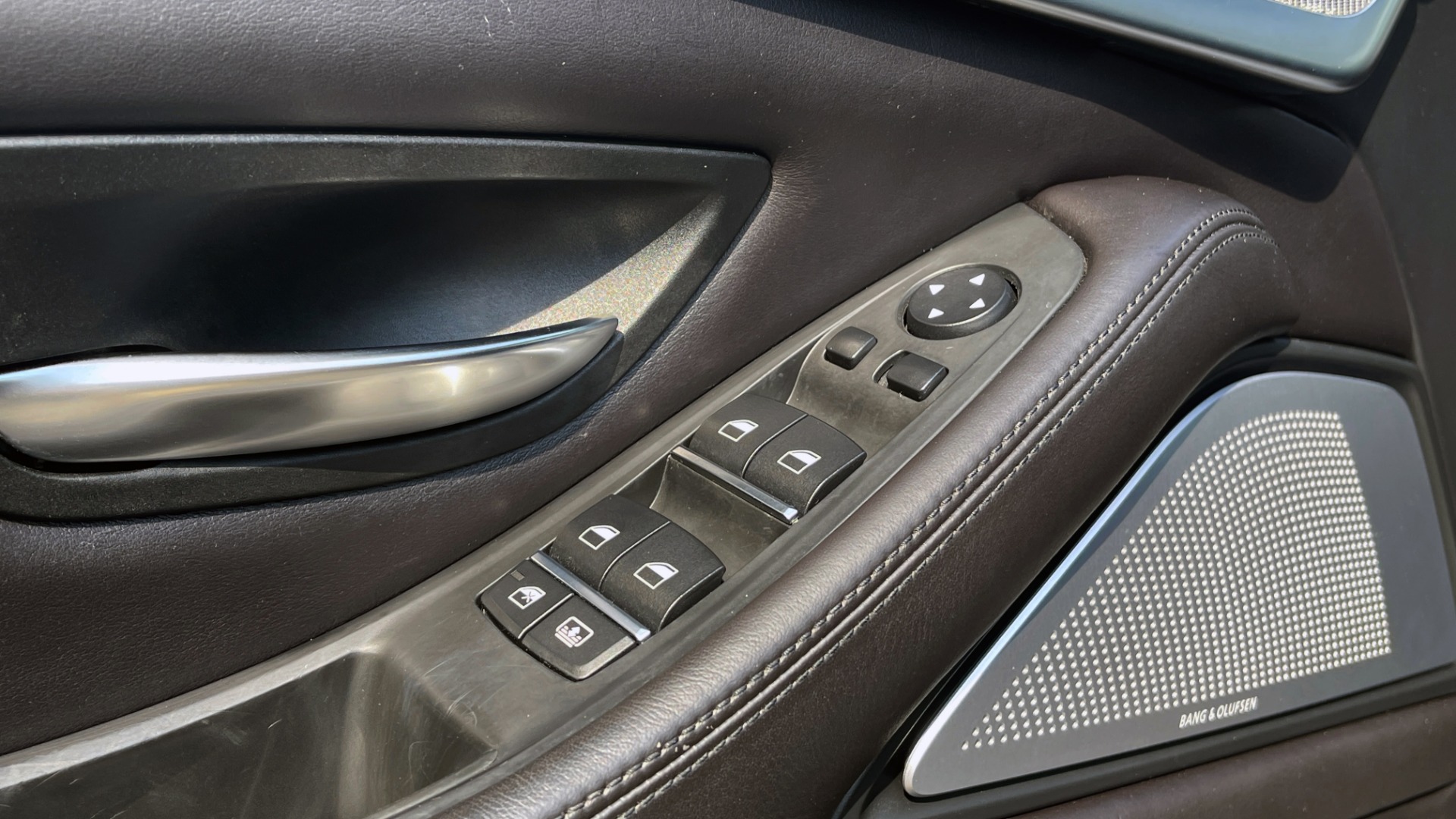 Used 2015 BMW M5 SEDAN / EXEC PKG / HUD / NAV / B&O SND / SUNROOF / REARVIEW for sale Sold at Formula Imports in Charlotte NC 28227 38