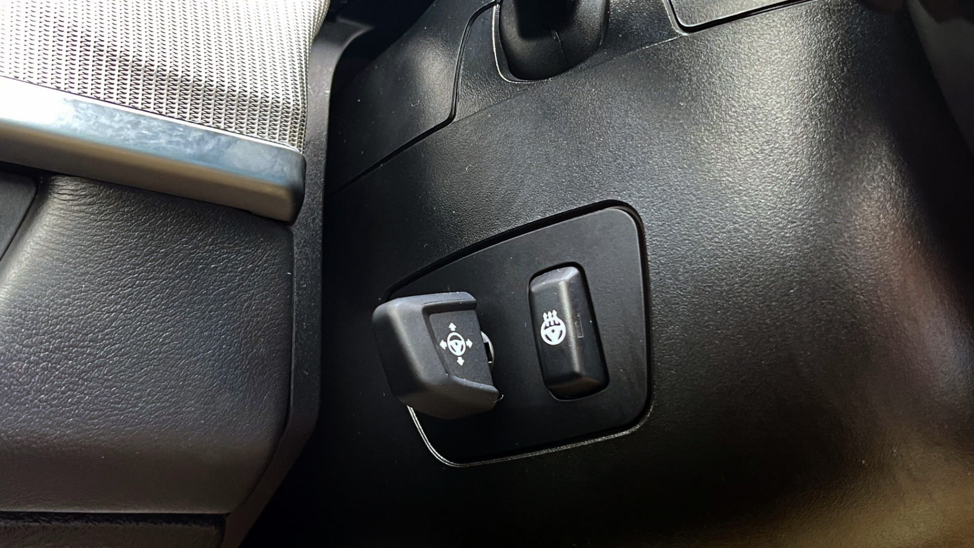 Used 2015 BMW M5 SEDAN / EXEC PKG / HUD / NAV / B&O SND / SUNROOF / REARVIEW for sale Sold at Formula Imports in Charlotte NC 28227 48
