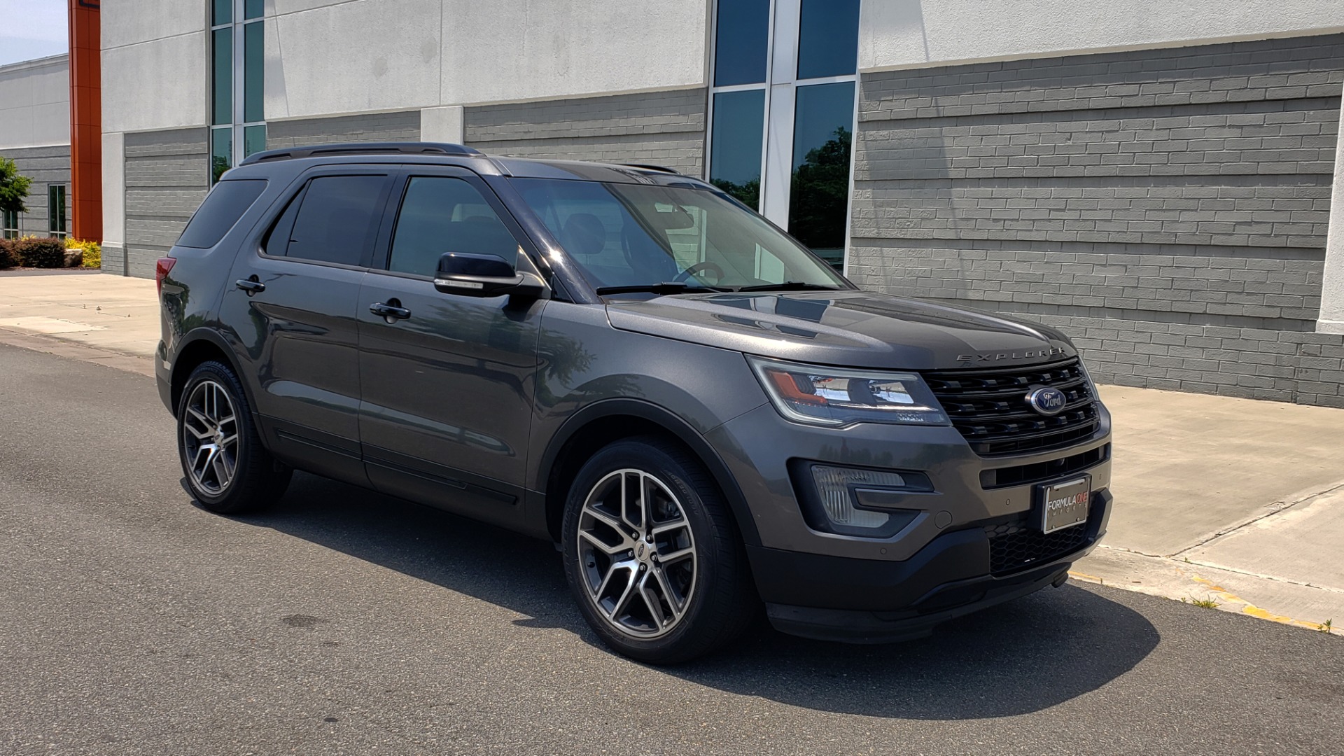 Used 2016 Ford Explorer Sport for sale Sold at Formula Imports in Charlotte NC 28227 9