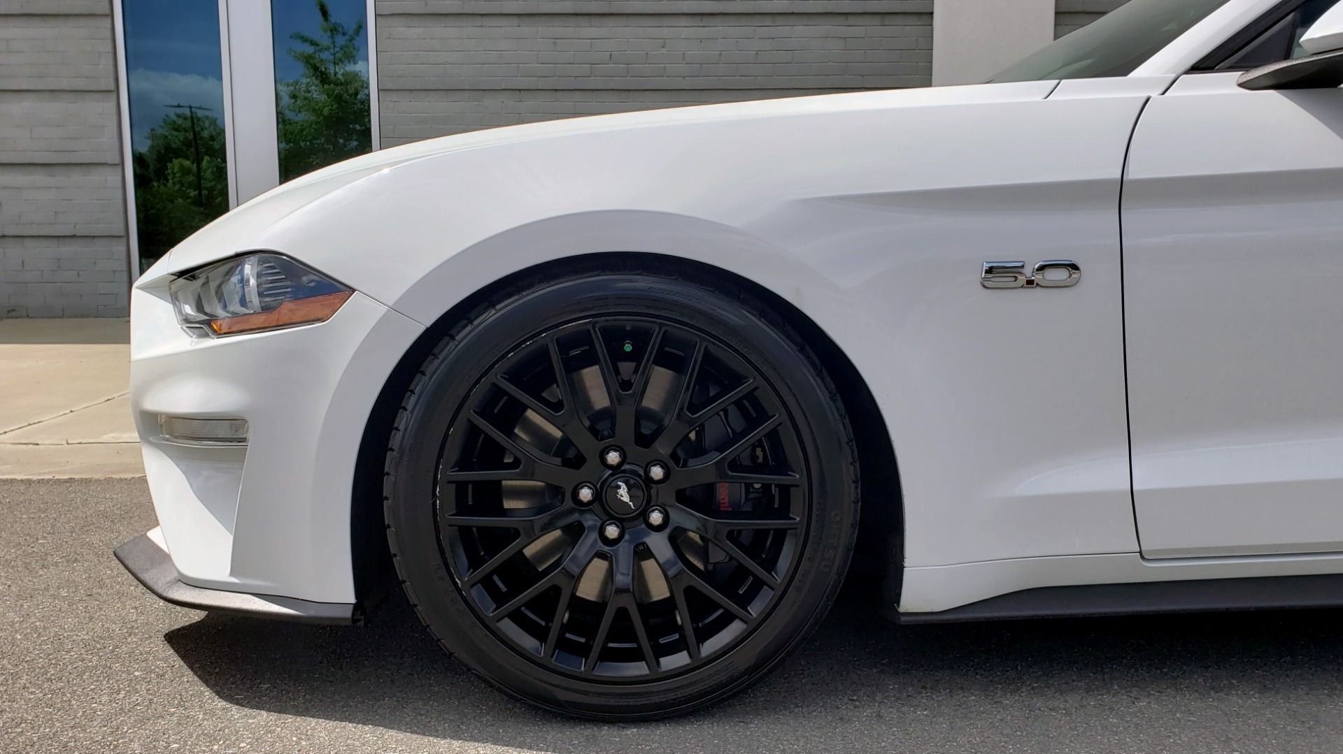 Used 2018 Ford MUSTANG GT COUPE / 5.0L V8 / AUTO / PERF PKG / REARVIEW / 19IN WHLS for sale Sold at Formula Imports in Charlotte NC 28227 67