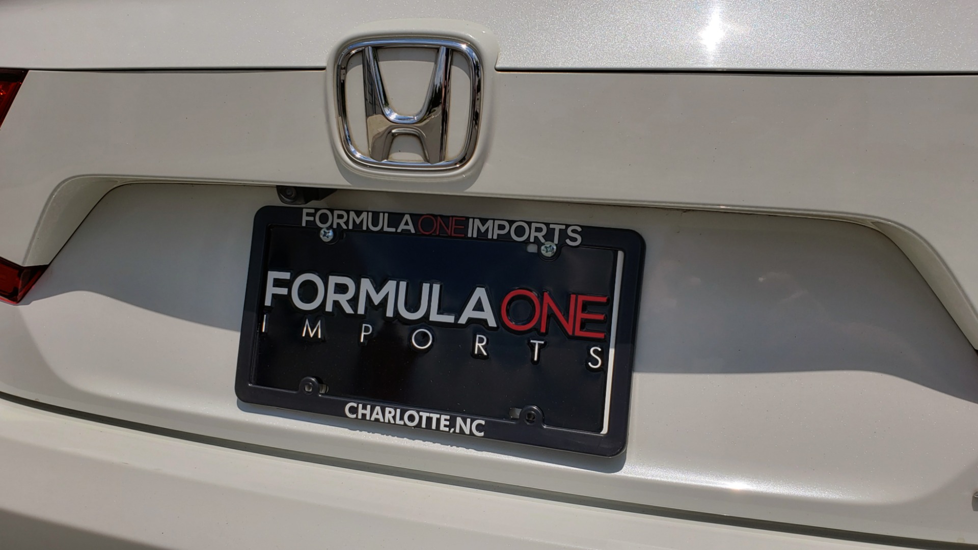 Used 2018 Honda ACCORD SEDAN SPORT 1.5T / CVT TRANS / FWD / 19IN WHEELS for sale Sold at Formula Imports in Charlotte NC 28227 25