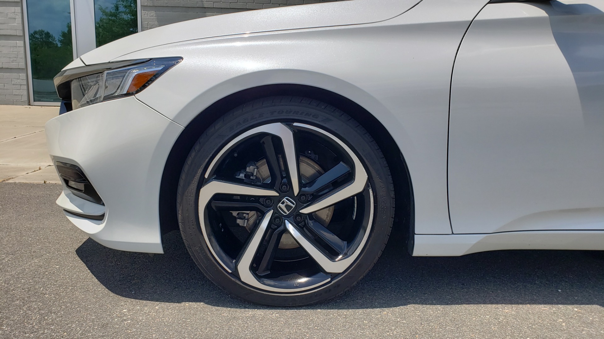 Used 2018 Honda ACCORD SEDAN SPORT 1.5T / CVT TRANS / FWD / 19IN WHEELS for sale Sold at Formula Imports in Charlotte NC 28227 66