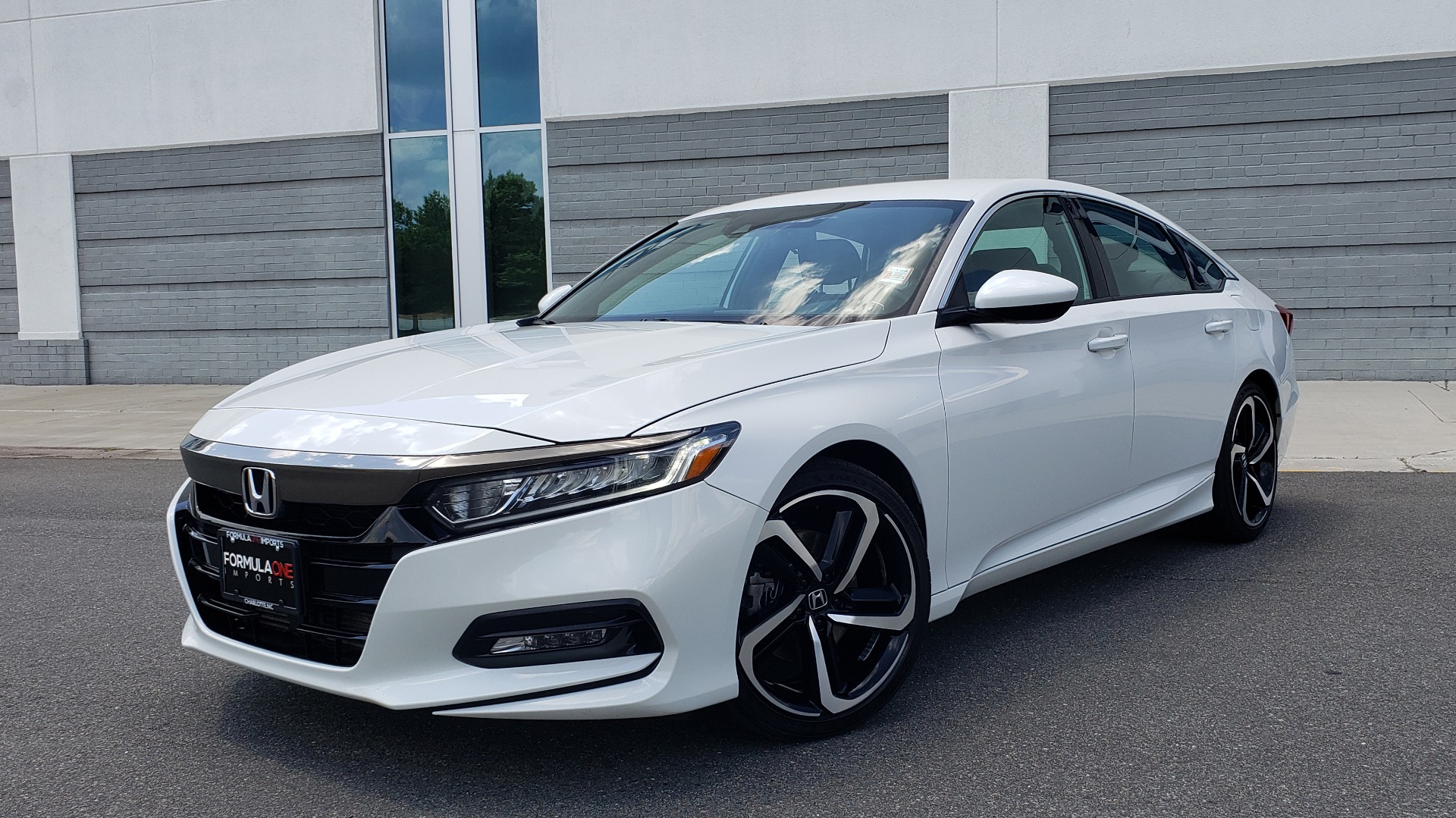 Used 2018 Honda ACCORD SEDAN SPORT 1.5T / CVT TRANS / FWD / 19IN WHEELS for sale Sold at Formula Imports in Charlotte NC 28227 1