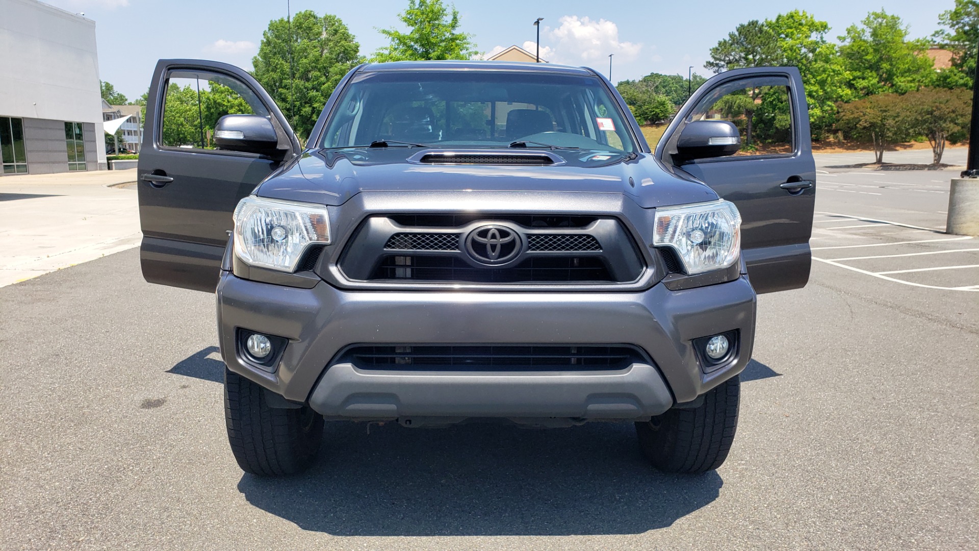 Used 2014 Toyota TACOMA PRERUNNER DOUBLECAB / TRD SPORT / V6 / 5-SPD AUTO / TOW PKG for sale Sold at Formula Imports in Charlotte NC 28227 18
