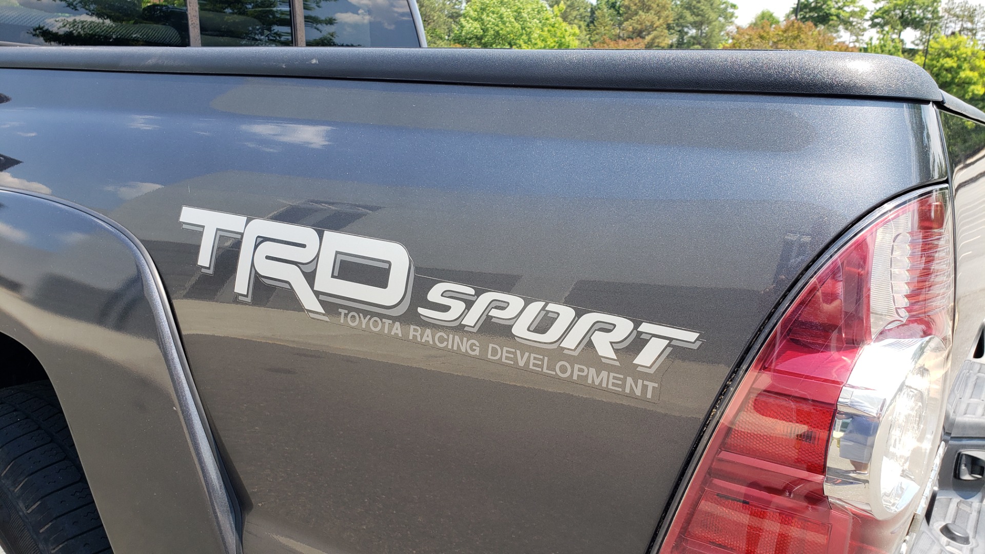 Used 2014 Toyota TACOMA PRERUNNER DOUBLECAB / TRD SPORT / V6 / 5-SPD AUTO / TOW PKG for sale Sold at Formula Imports in Charlotte NC 28227 25