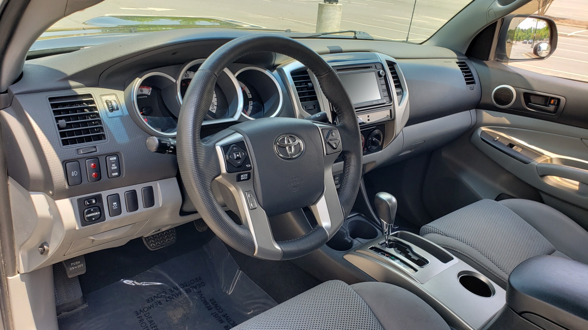 Used 2014 Toyota TACOMA PRERUNNER DOUBLECAB / TRD SPORT / V6 / 5-SPD AUTO / TOW PKG for sale Sold at Formula Imports in Charlotte NC 28227 32