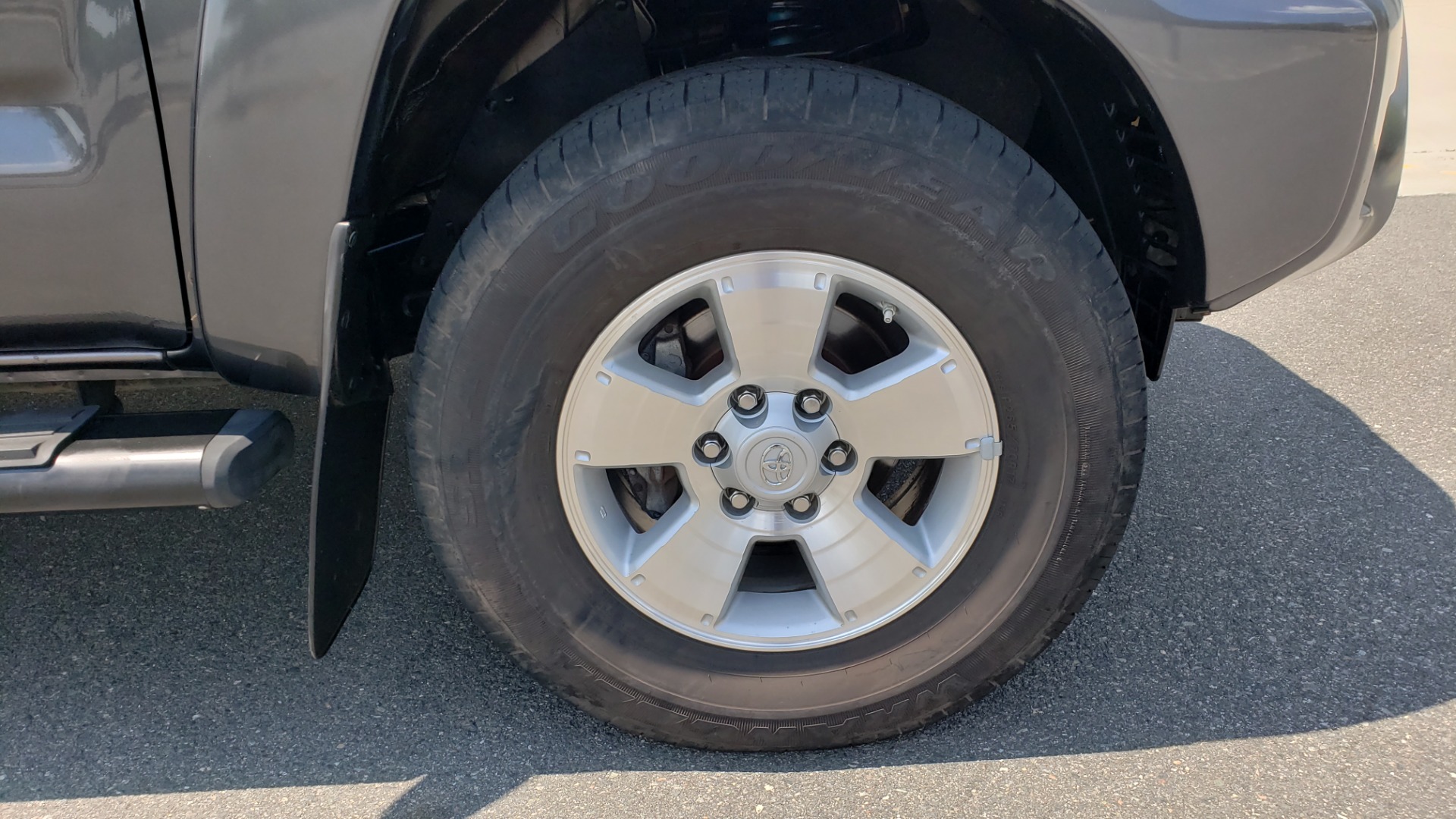 Used 2014 Toyota TACOMA PRERUNNER DOUBLECAB / TRD SPORT / V6 / 5-SPD AUTO / TOW PKG for sale Sold at Formula Imports in Charlotte NC 28227 67