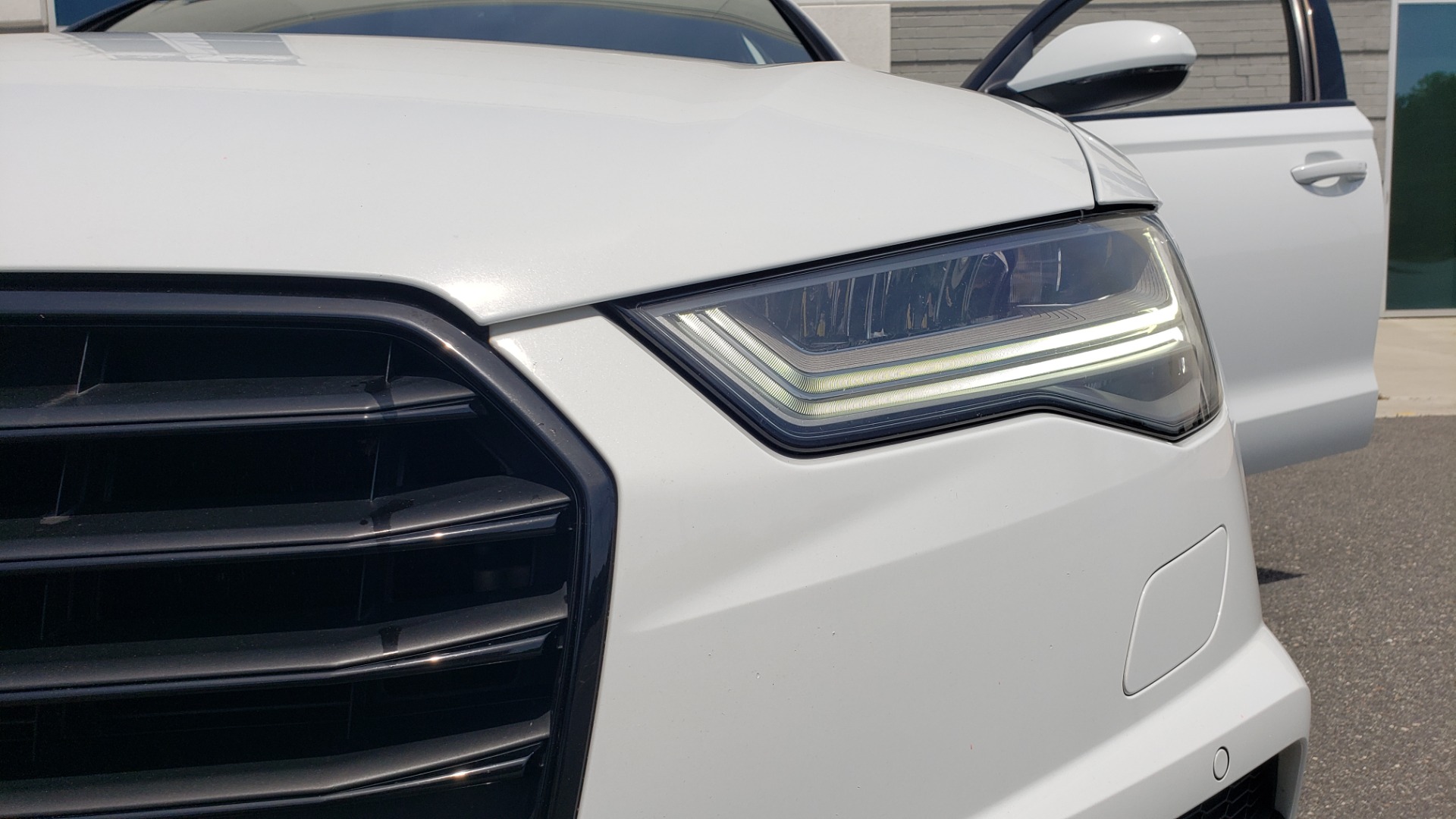 Used 2017 Audi A6 PRESTIGE SEDAN 3.0T / NAV / SUNROOF / BLACK OPTIC / CLD WTHR / REARVIEW for sale Sold at Formula Imports in Charlotte NC 28227 24