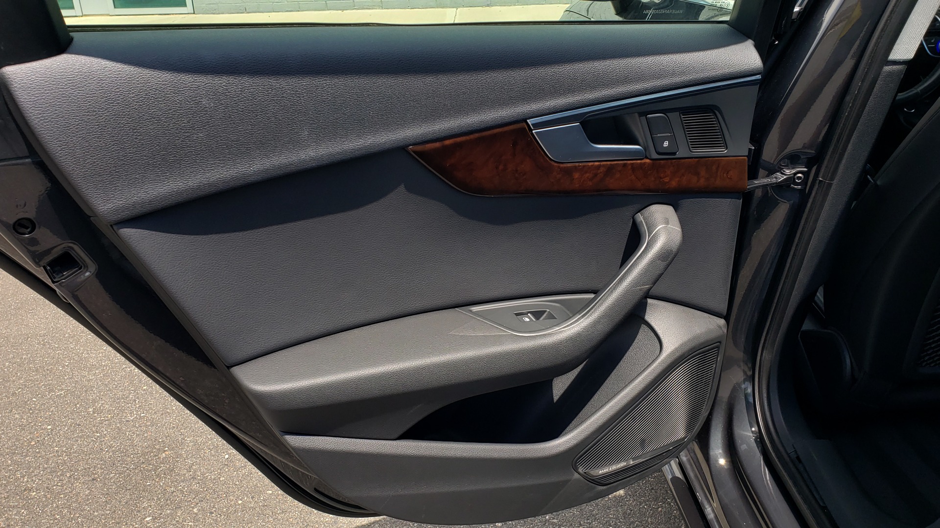 Used 2018 Audi A4 TECH PREMIUM PLUS / NAV / B&O SND / SUNROOF / CLD WTHR / REARVIEW for sale Sold at Formula Imports in Charlotte NC 28227 62