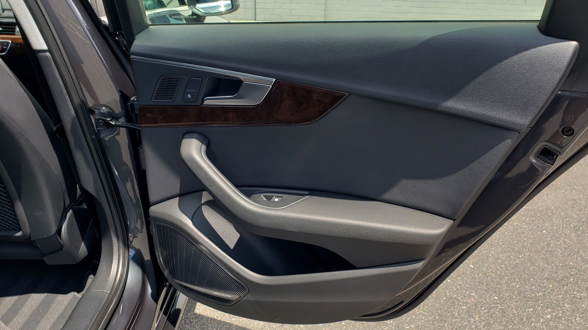 Used 2018 Audi A4 TECH PREMIUM PLUS / NAV / B&O SND / SUNROOF / CLD WTHR / REARVIEW for sale Sold at Formula Imports in Charlotte NC 28227 70