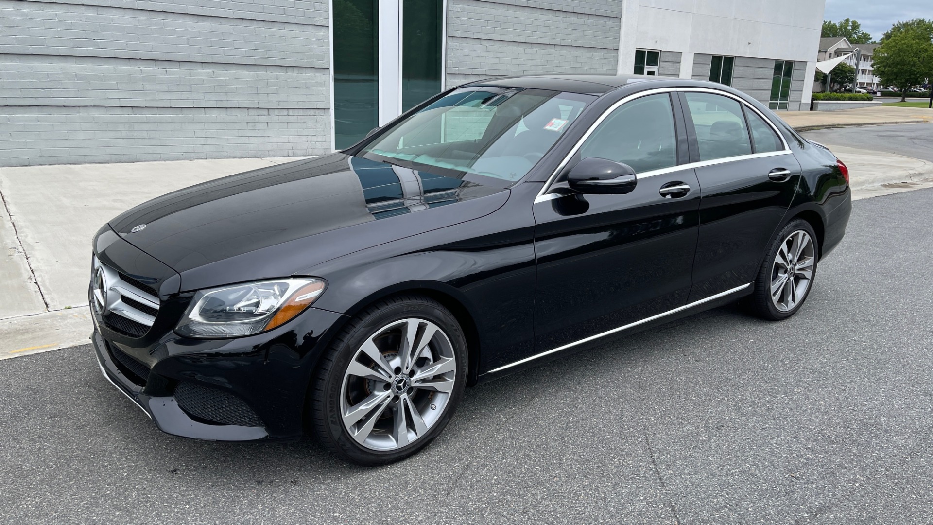 Used 2018 Mercedes-Benz C-CLASS C 300 PREMIUM SEDAN / PANO-ROOF / HTD STS / APPLE / REARVIEW for sale Sold at Formula Imports in Charlotte NC 28227 3