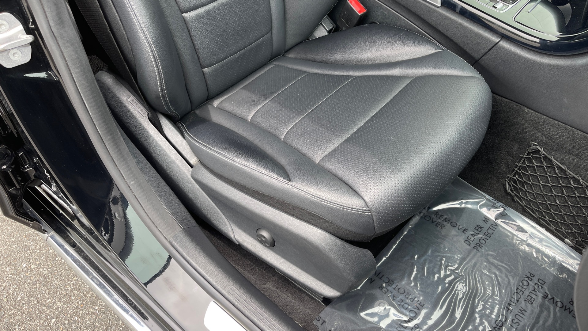 Used 2018 Mercedes-Benz C-CLASS C 300 PREMIUM SEDAN / PANO-ROOF / HTD STS / APPLE / REARVIEW for sale Sold at Formula Imports in Charlotte NC 28227 49