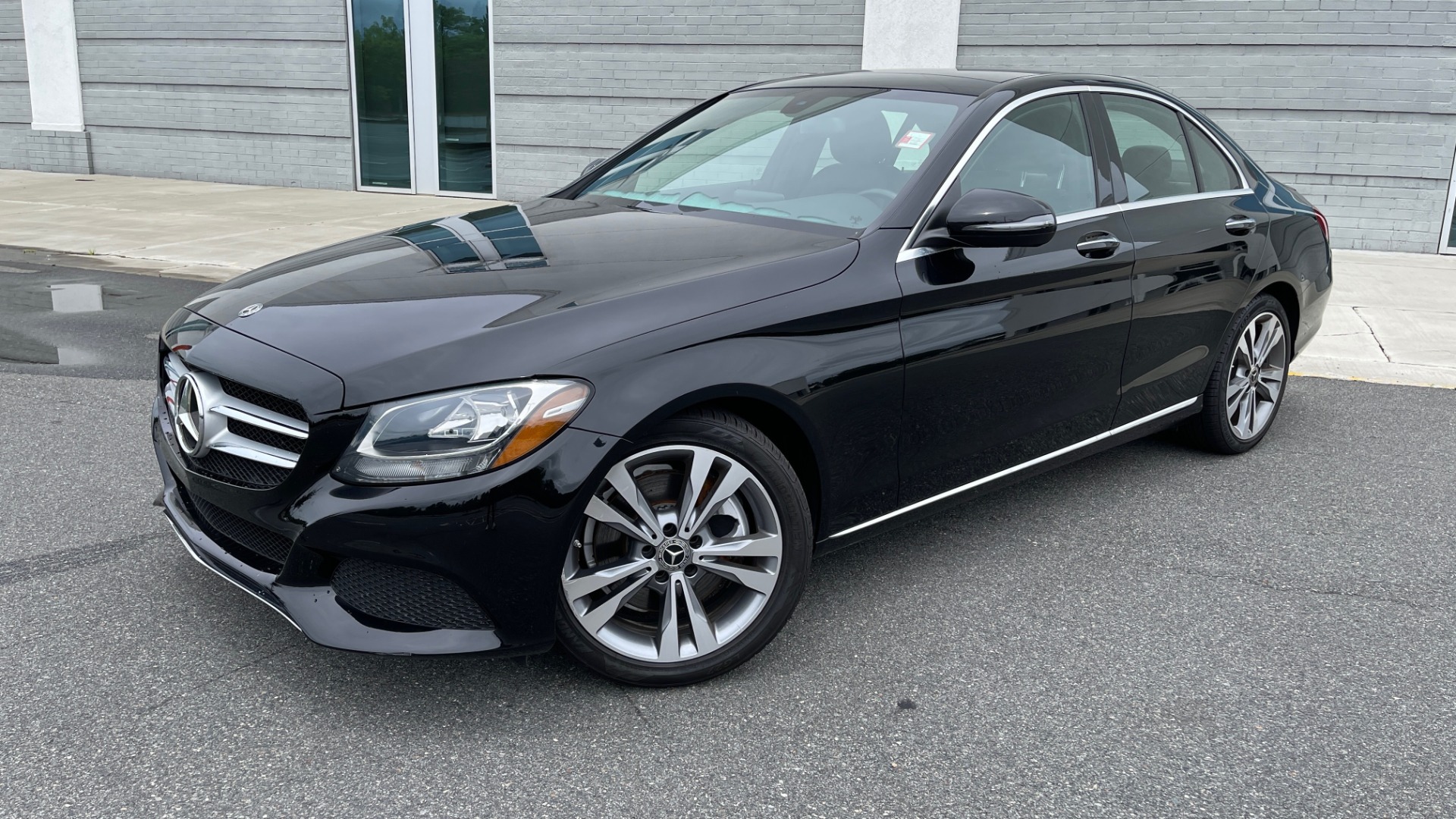 Used 2018 Mercedes-Benz C-CLASS C 300 PREMIUM SEDAN / PANO-ROOF / HTD STS / APPLE / REARVIEW for sale Sold at Formula Imports in Charlotte NC 28227 1