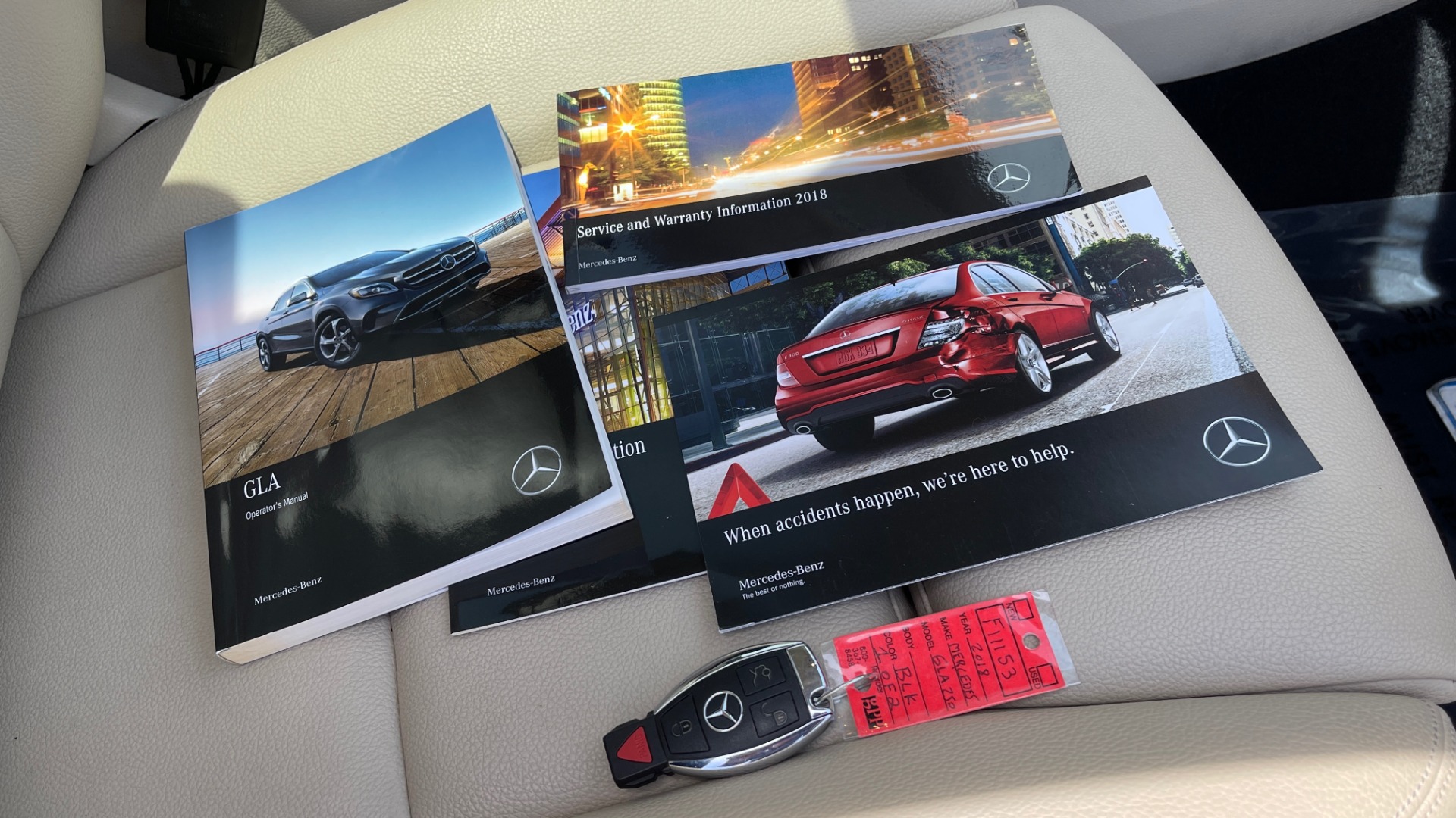 Used 2018 Mercedes-Benz GLA 250 4MATIC SUV / PANO-ROOF / HTD STS / BLIND SPOT ASST / APPLE for sale Sold at Formula Imports in Charlotte NC 28227 85
