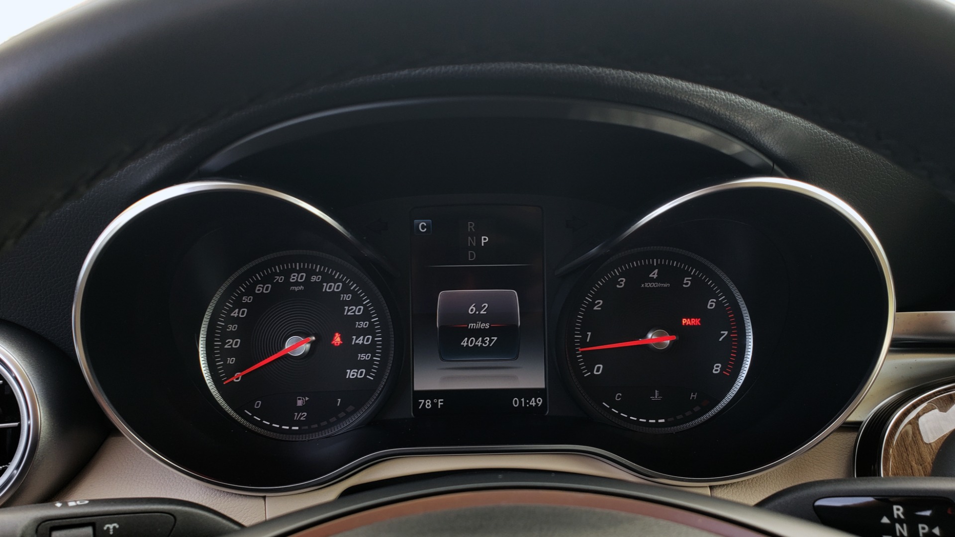 Used 2018 Mercedes-Benz GLC 300 4MATIC / PREM PKG / PANO-ROOF / APPLE / REARVIEW for sale Sold at Formula Imports in Charlotte NC 28227 41