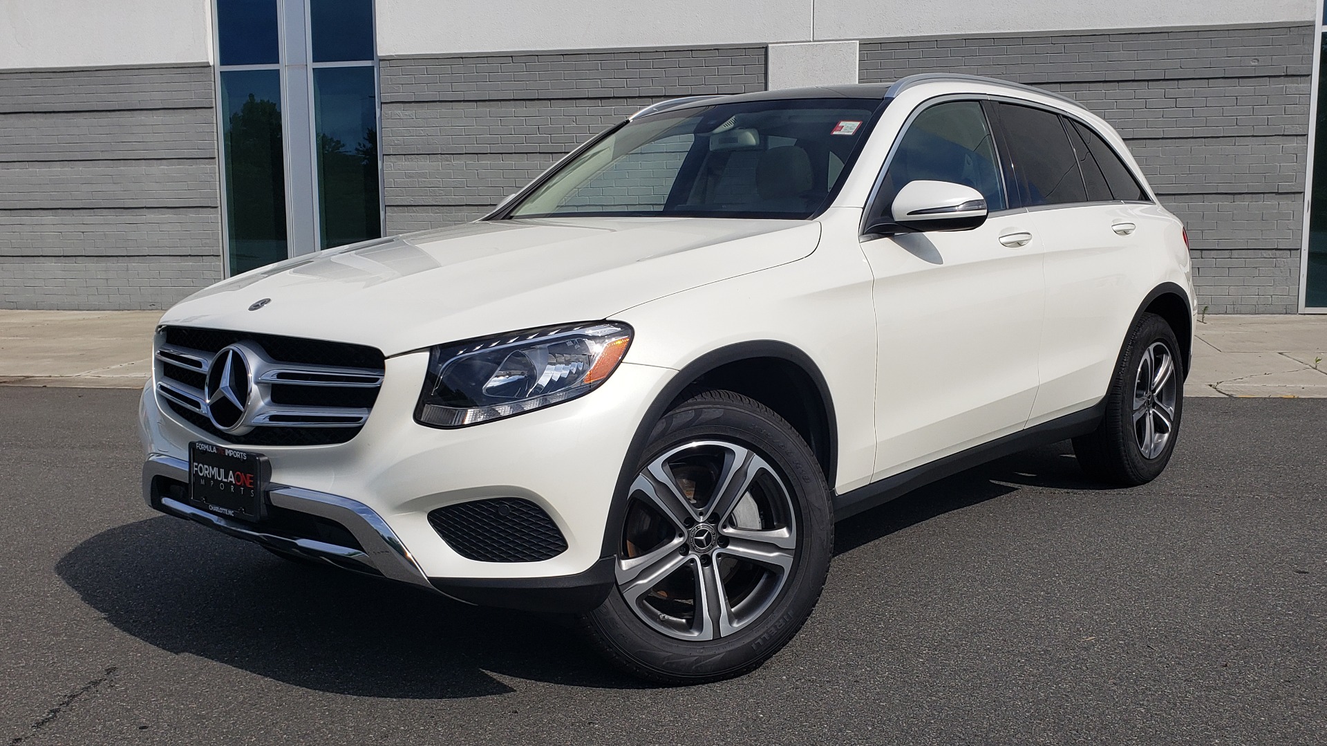Used 2018 Mercedes-Benz GLC 300 4MATIC / PREM PKG / PANO-ROOF / APPLE / REARVIEW for sale Sold at Formula Imports in Charlotte NC 28227 1