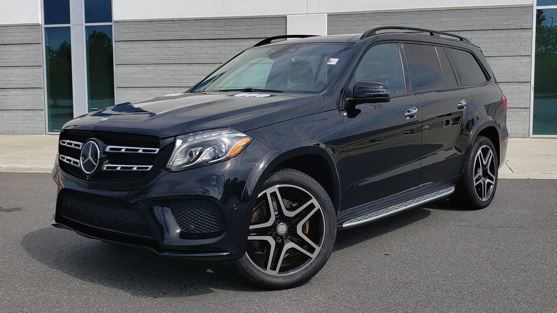Used 2017 Mercedes-Benz GLS 550 4MATIC / NAV / DRVR ASST / SUNROOF / NIGHT PKG / REARVIEW for sale Sold at Formula Imports in Charlotte NC 28227 3
