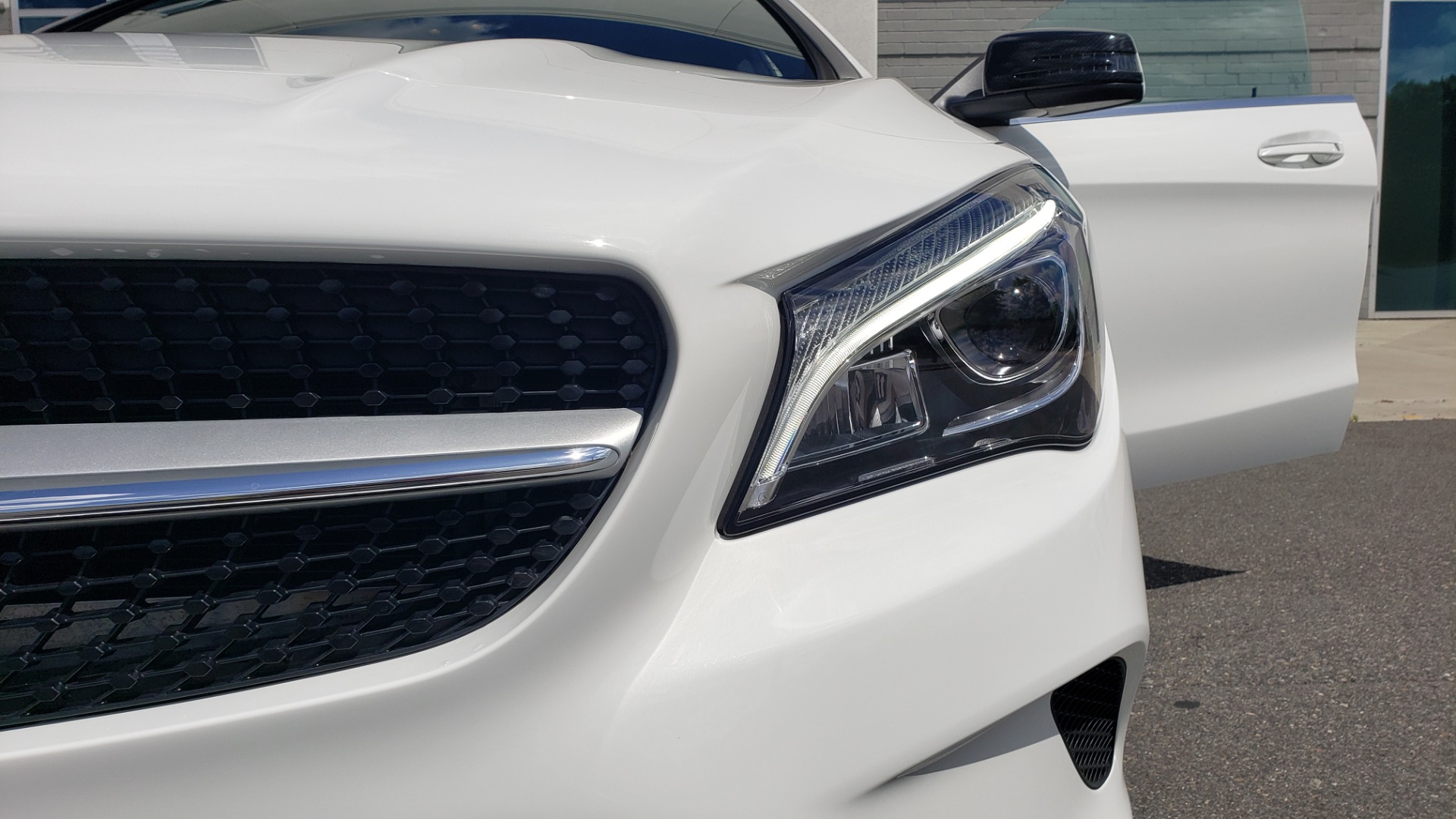 Used 2018 Mercedes-Benz CLA 250 4MATIC COUPE / PREMIUM / PANO-ROOF / APPLE / REARVIEW for sale Sold at Formula Imports in Charlotte NC 28227 25