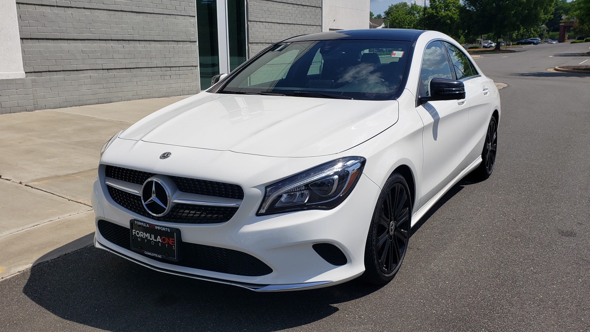 Used 2018 Mercedes-Benz CLA 250 4MATIC COUPE / PREMIUM / PANO-ROOF / APPLE / REARVIEW for sale Sold at Formula Imports in Charlotte NC 28227 3