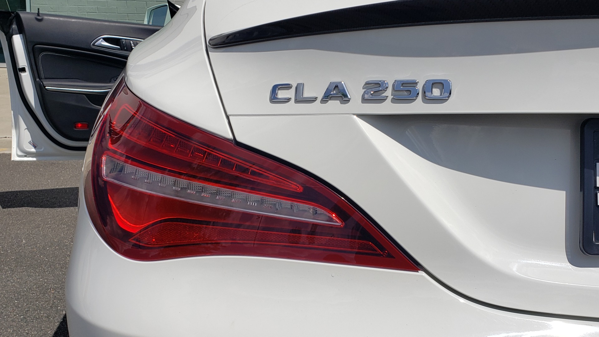Used 2018 Mercedes-Benz CLA 250 4MATIC COUPE / PREMIUM / PANO-ROOF / APPLE / REARVIEW for sale Sold at Formula Imports in Charlotte NC 28227 31