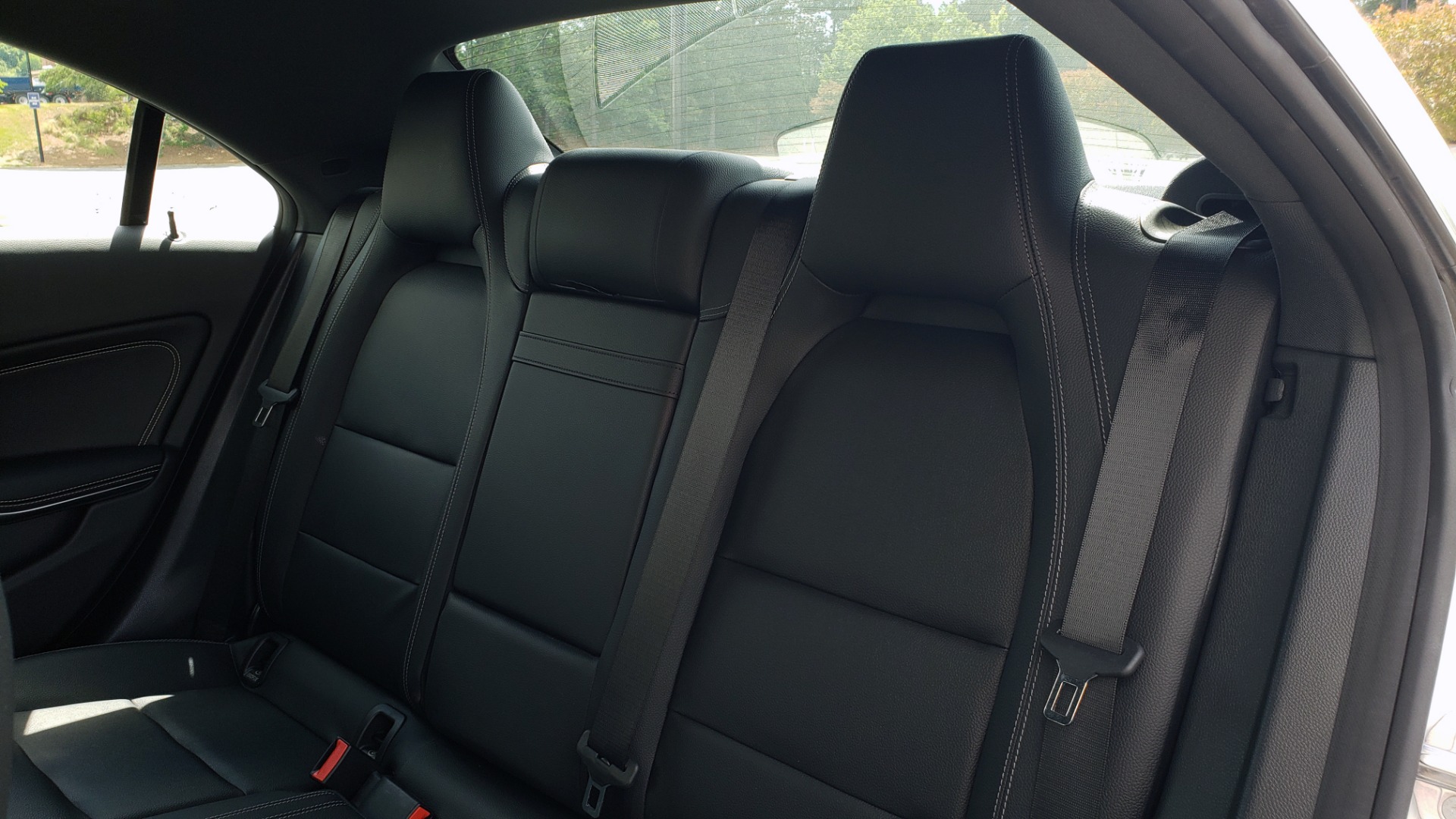 Used 2018 Mercedes-Benz CLA 250 4MATIC COUPE / PREMIUM / PANO-ROOF / APPLE / REARVIEW for sale Sold at Formula Imports in Charlotte NC 28227 60