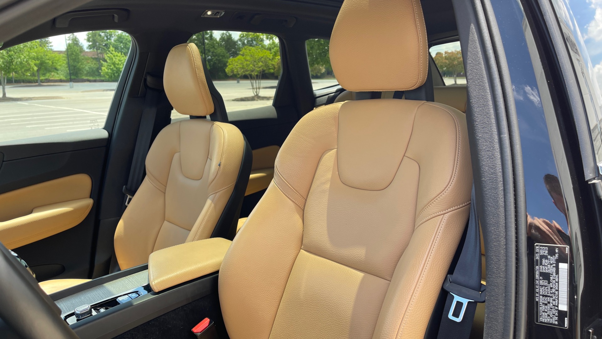 Used 2018 Volvo XC60 INSCRIPTION 2.0L TURBO SUV / AWD / NAV / SUNROOF / REARVIEW for sale Sold at Formula Imports in Charlotte NC 28227 59
