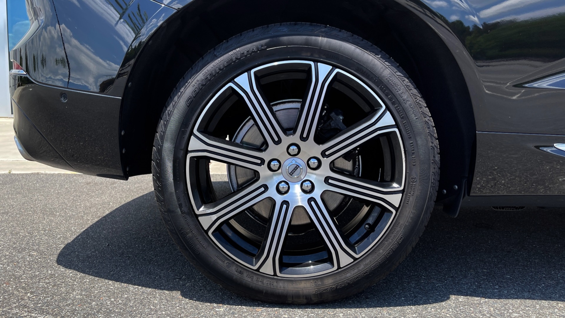 Used 2018 Volvo XC60 INSCRIPTION 2.0L TURBO SUV / AWD / NAV / SUNROOF / REARVIEW for sale Sold at Formula Imports in Charlotte NC 28227 80